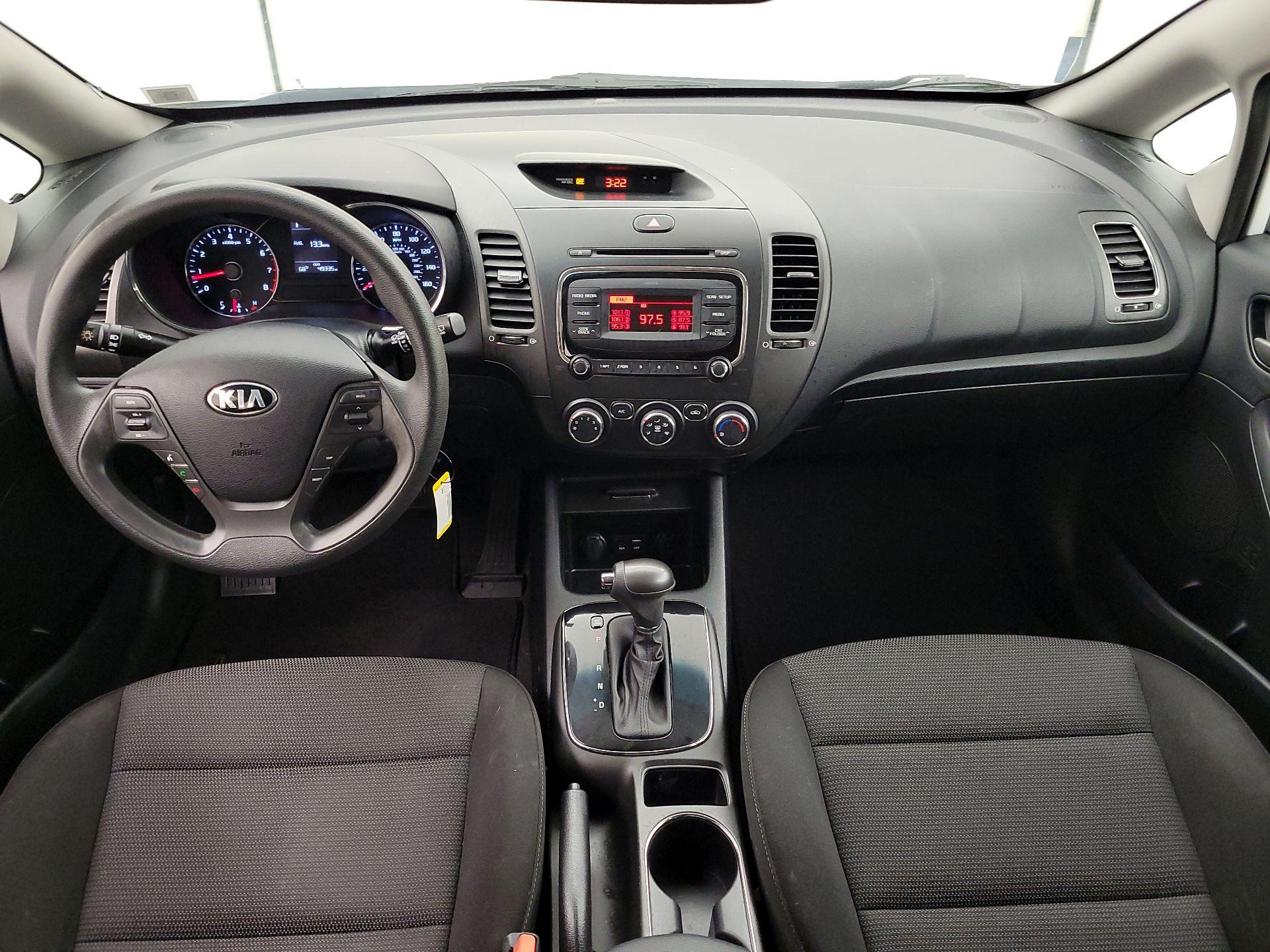 Thumbnail: 2017 Kia Forte - 9