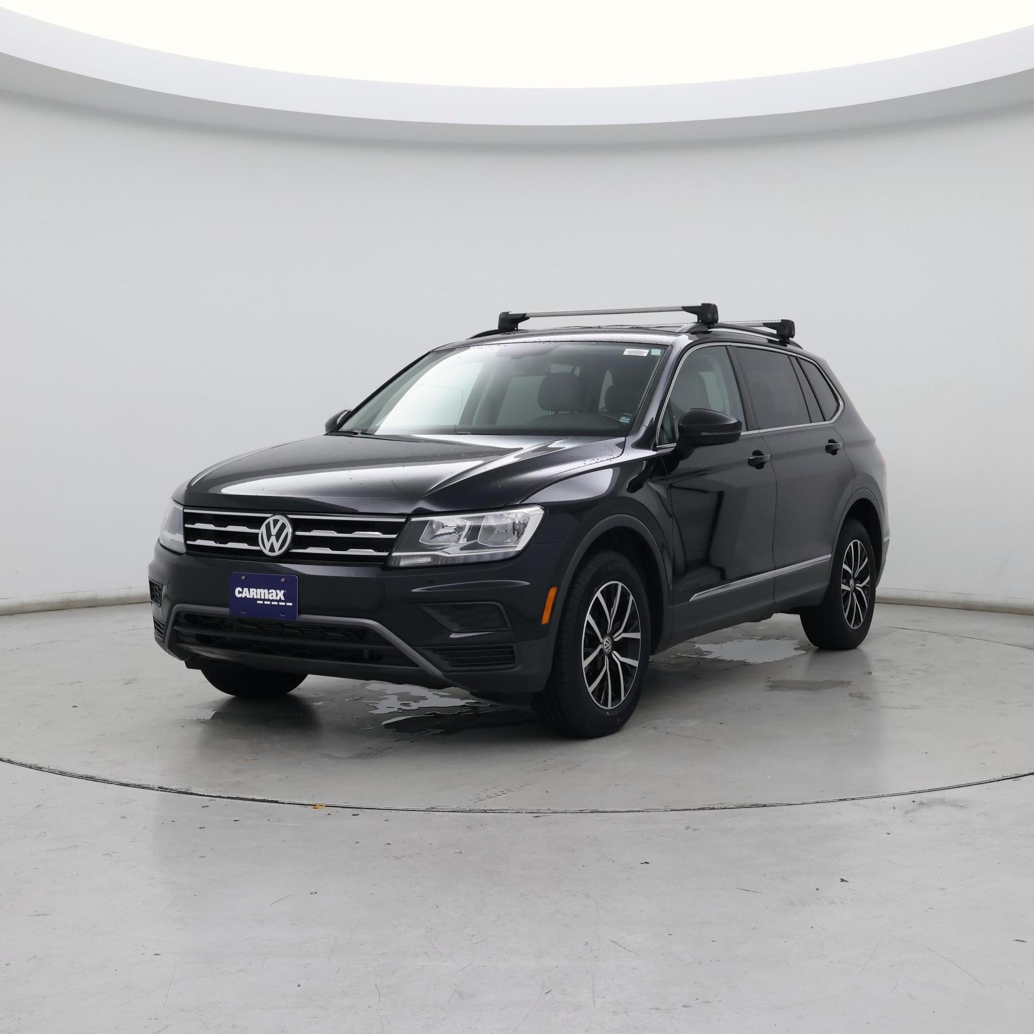 Thumbnail: 2021 Volkswagen Tiguan - 4