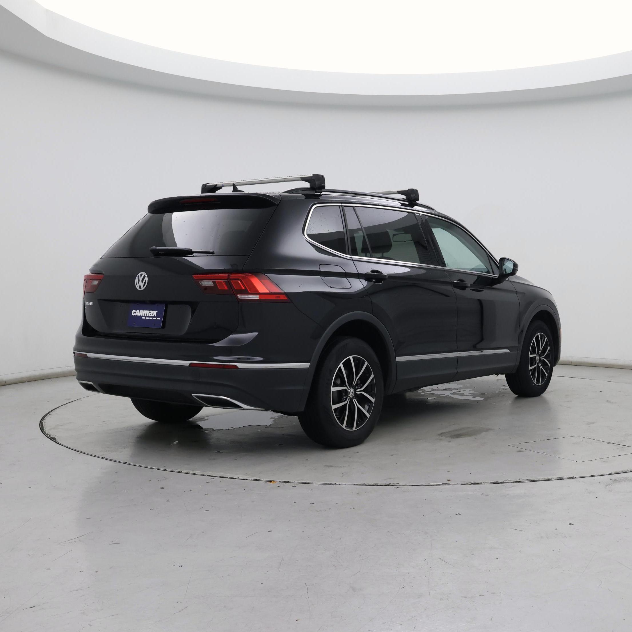 Thumbnail: 2021 Volkswagen Tiguan - 8