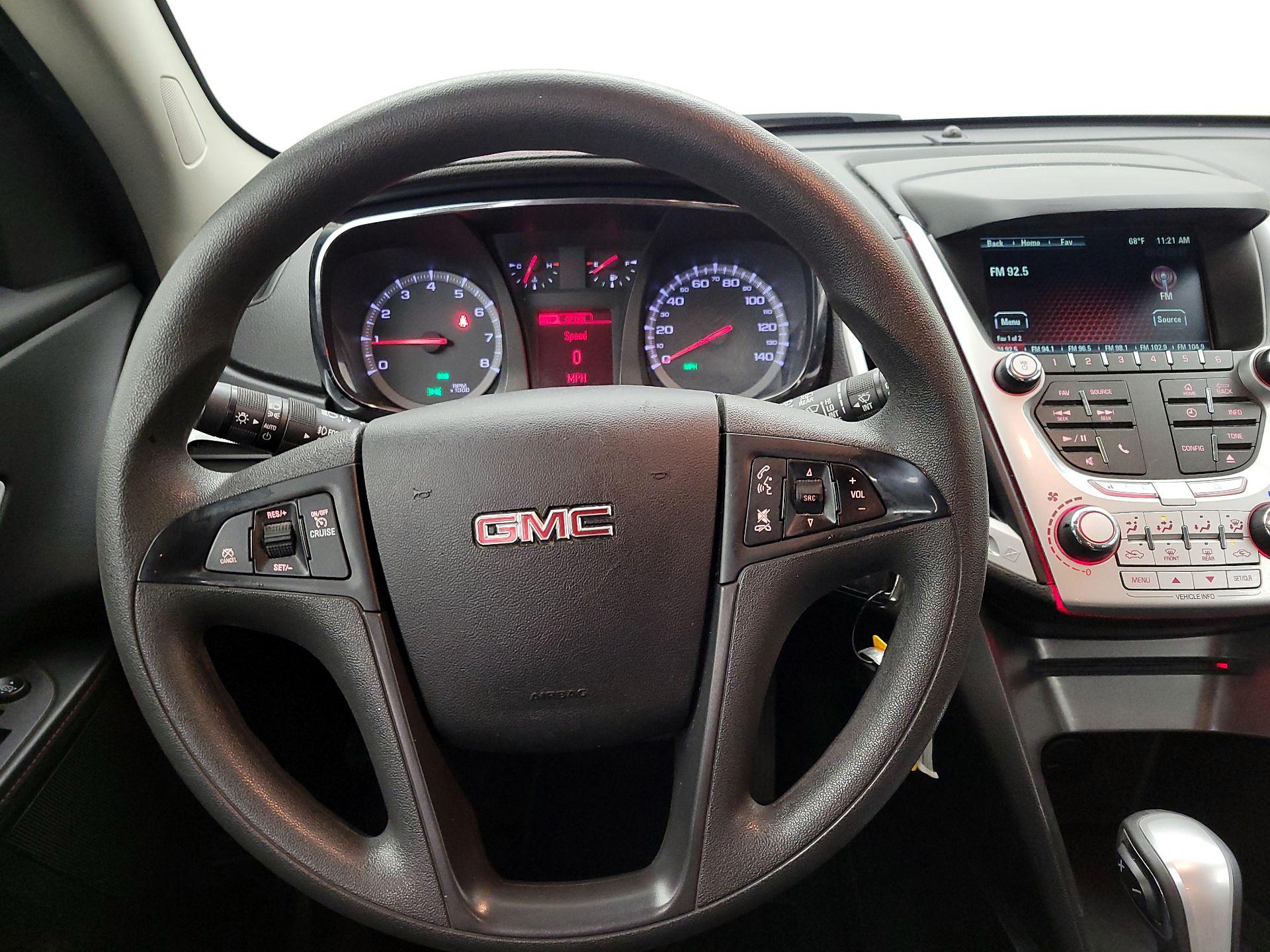 Thumbnail: 2015 GMC Terrain - 10