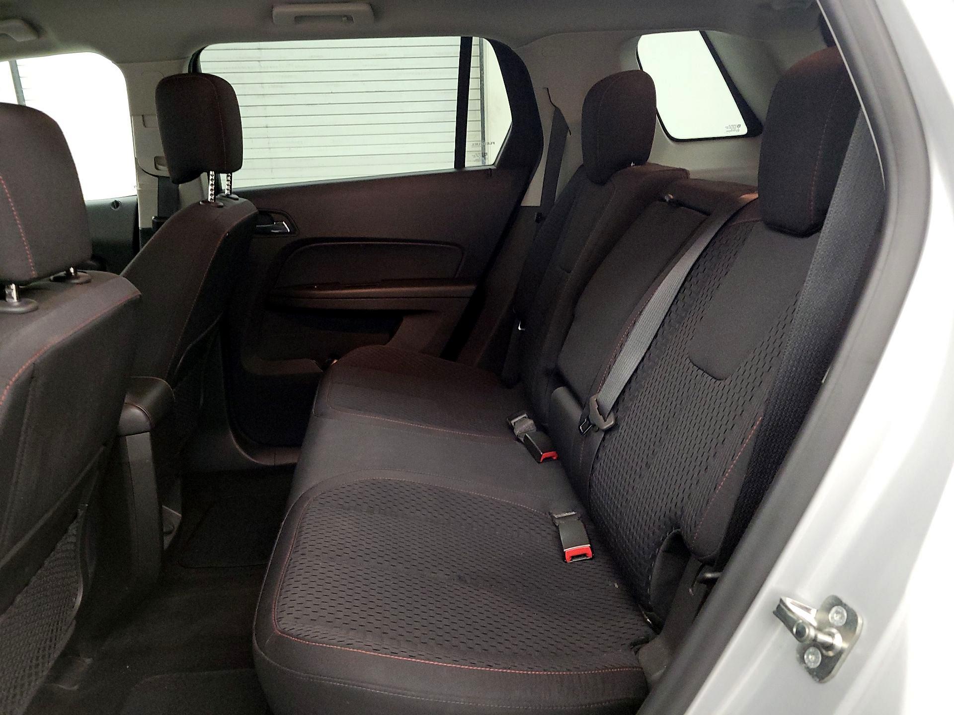 Thumbnail: 2015 GMC Terrain - 19