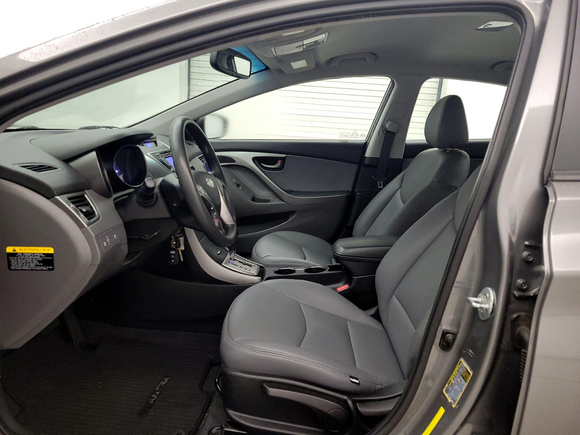 Thumbnail: 2013 Hyundai Elantra - 11