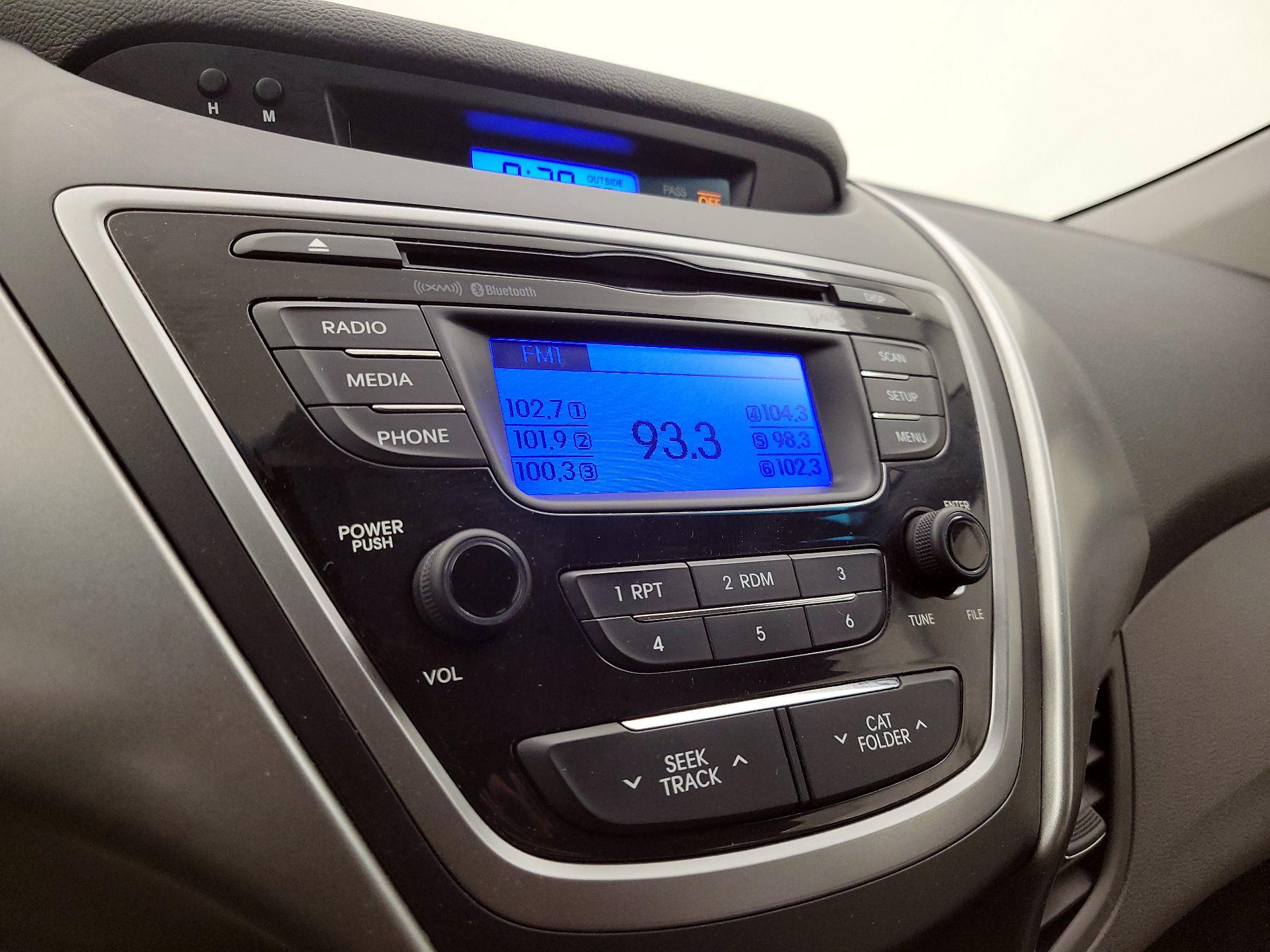 Thumbnail: 2013 Hyundai Elantra - 14
