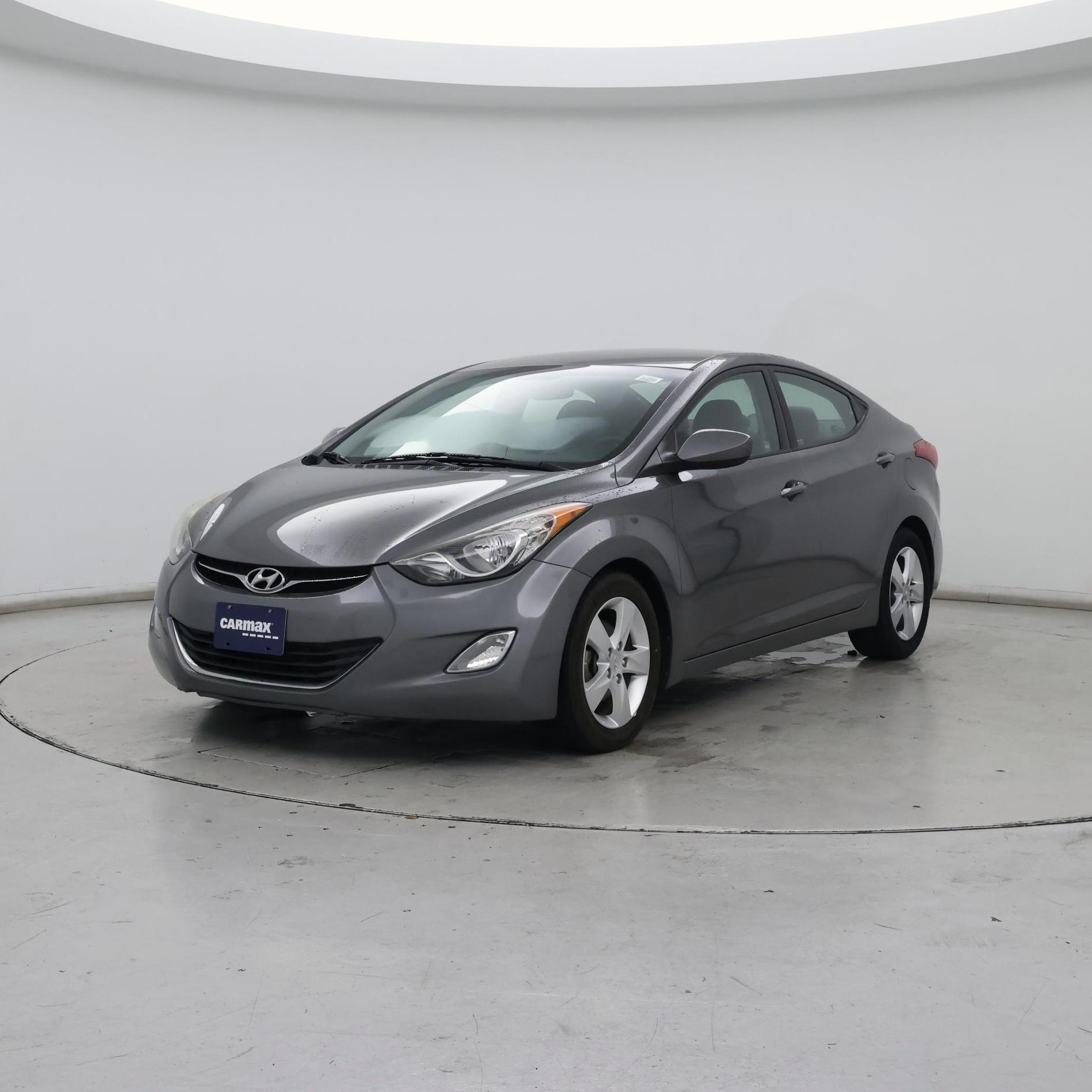 Thumbnail: 2013 Hyundai Elantra - 4