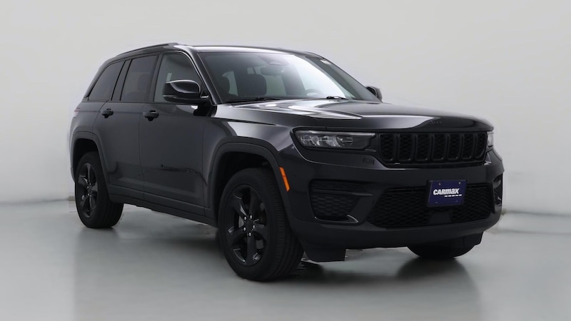 2022 Jeep Grand Cherokee Altitude Hero Image