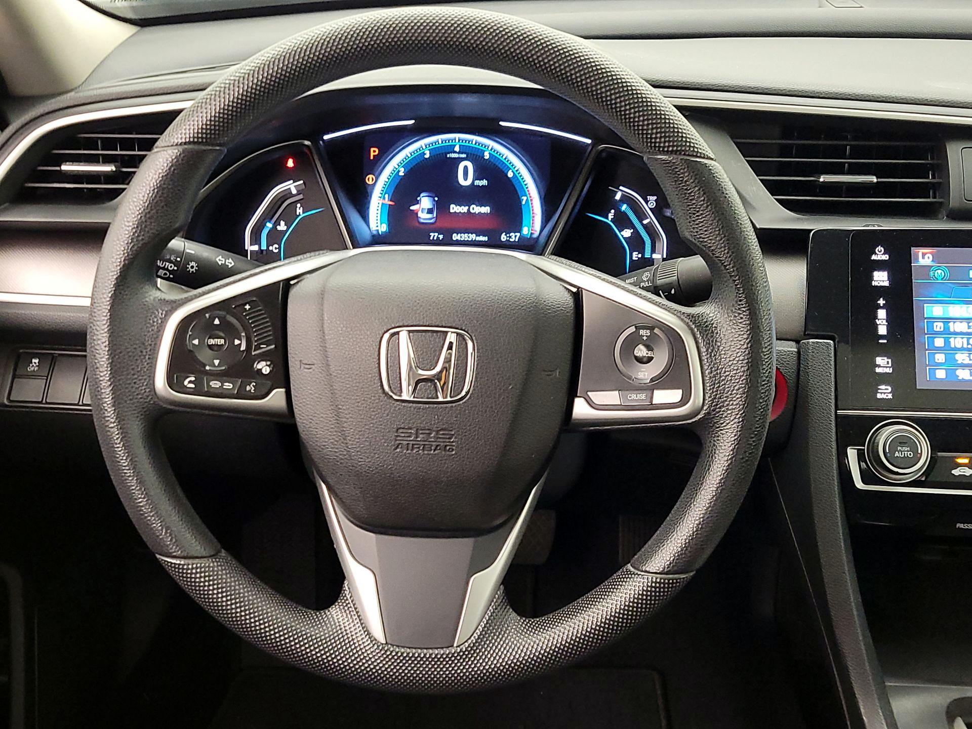Thumbnail: 2017 Honda Civic - 10