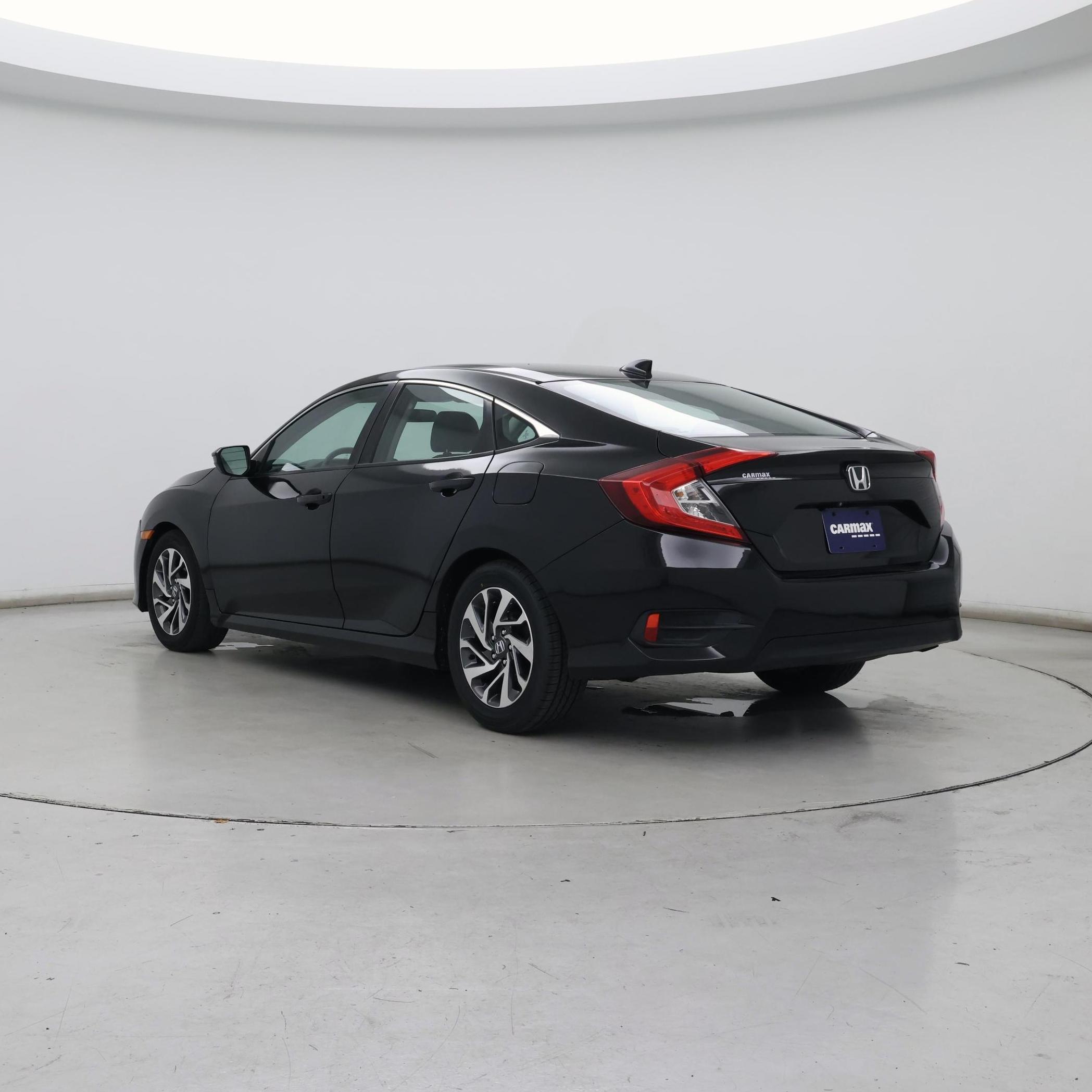 Thumbnail: 2017 Honda Civic - 2