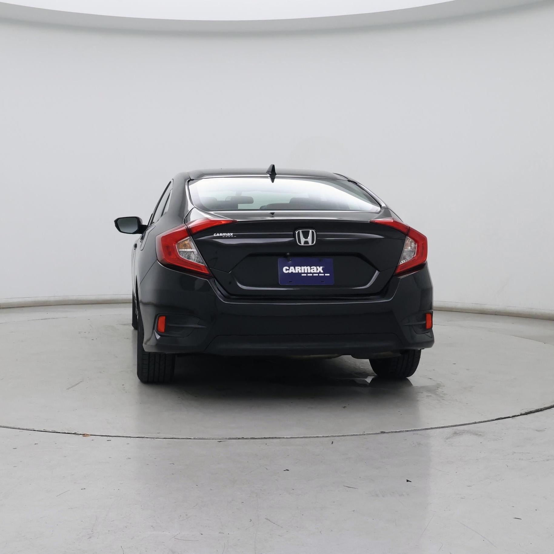 Thumbnail: 2017 Honda Civic - 6
