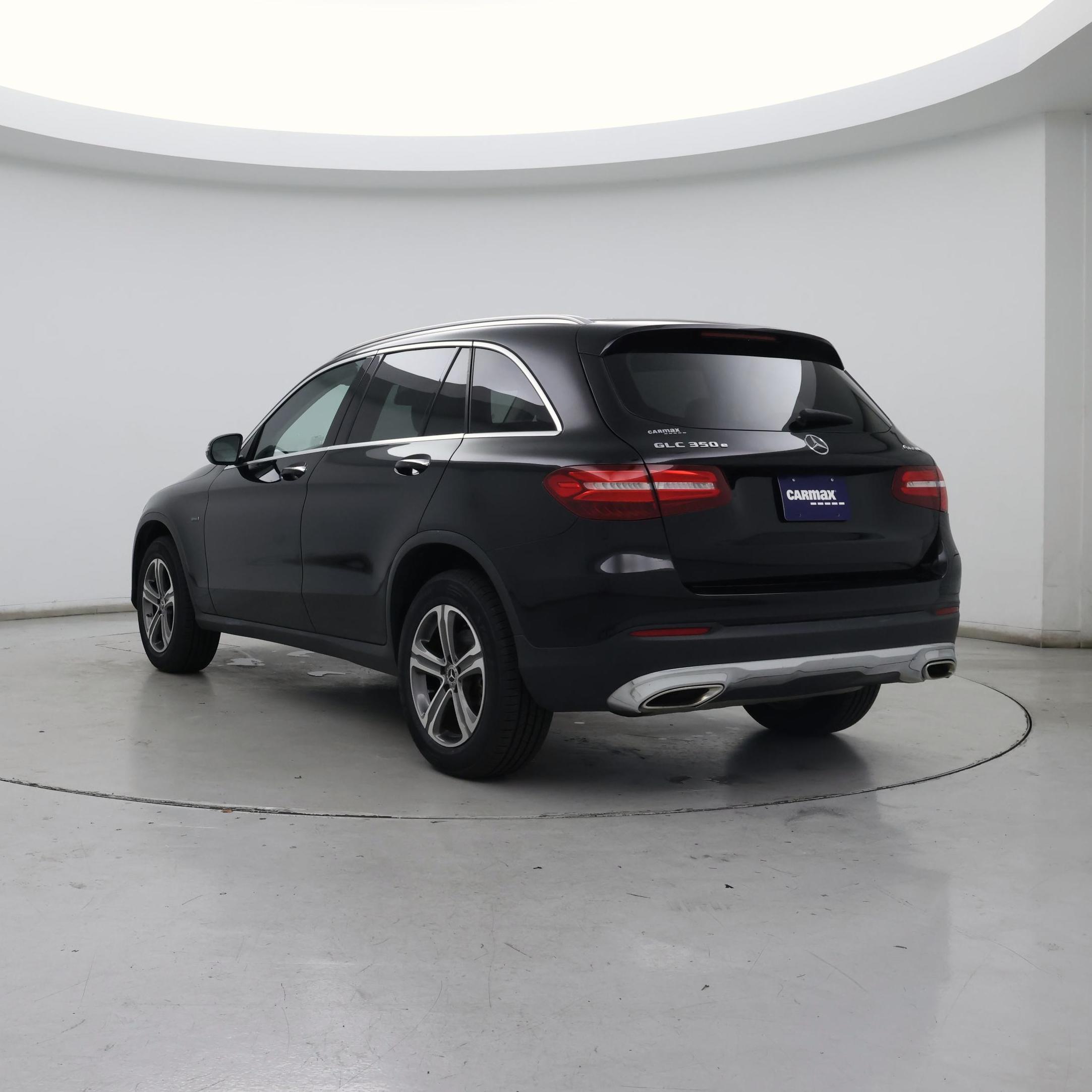 Thumbnail: 2019 Mercedes-Benz GLC - 2