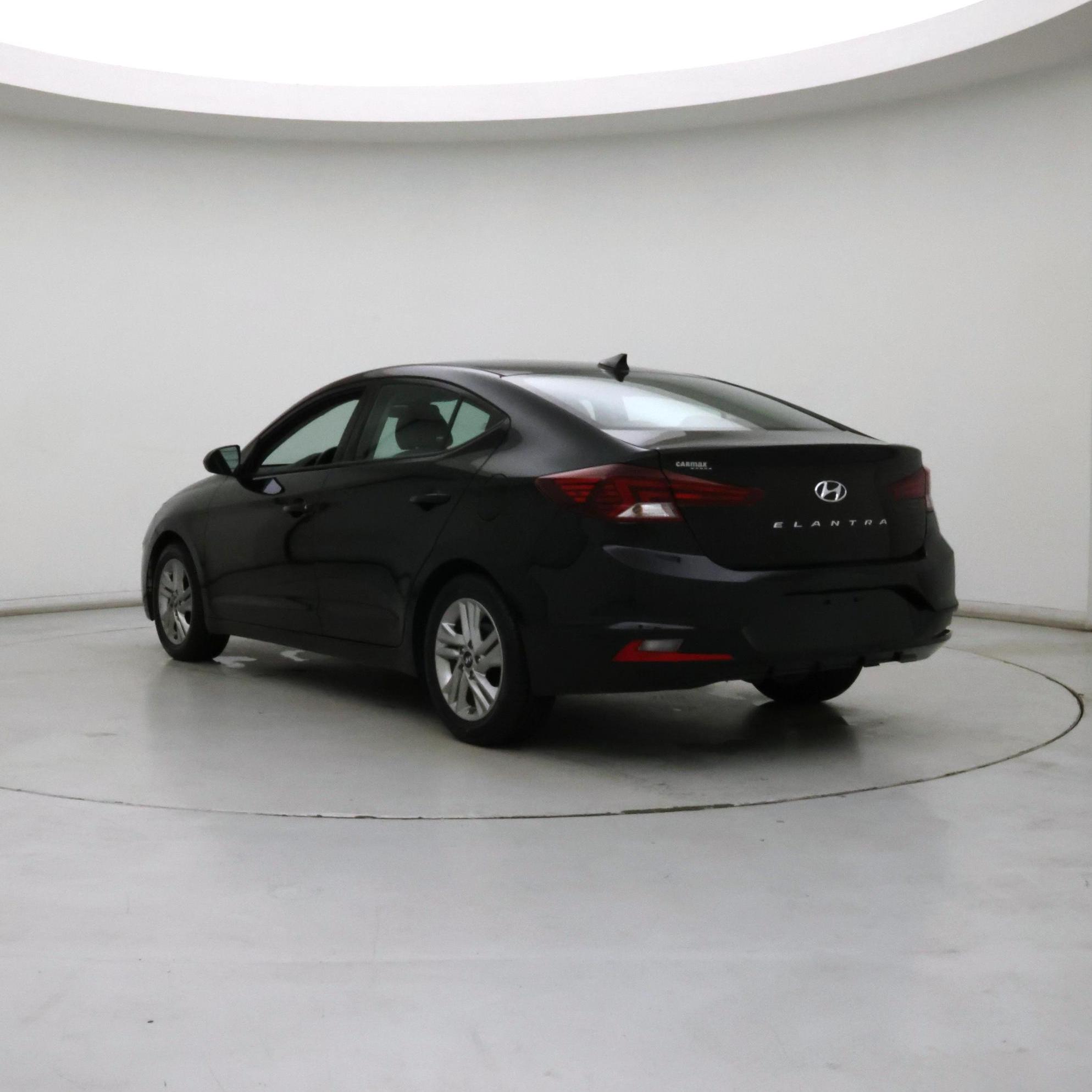 Thumbnail: 2020 Hyundai Elantra - 2