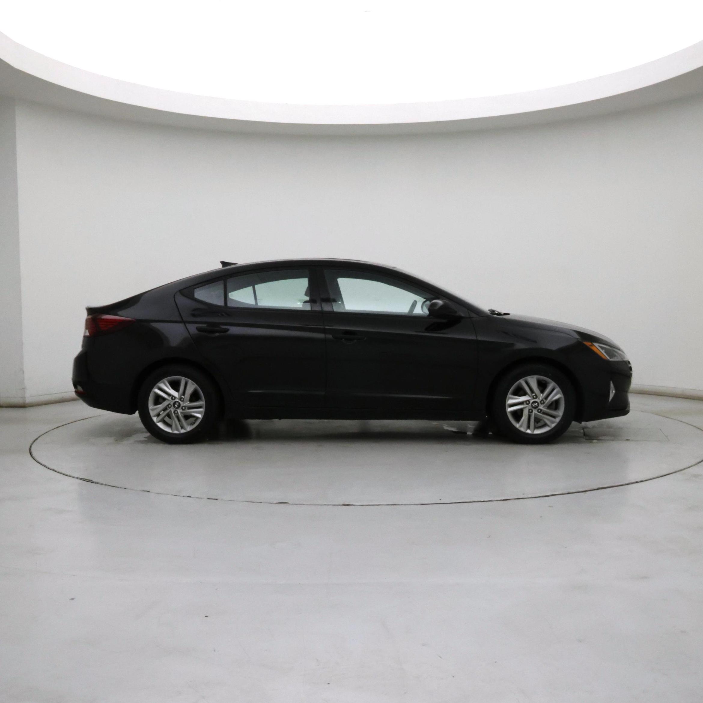 Thumbnail: 2020 Hyundai Elantra - 7