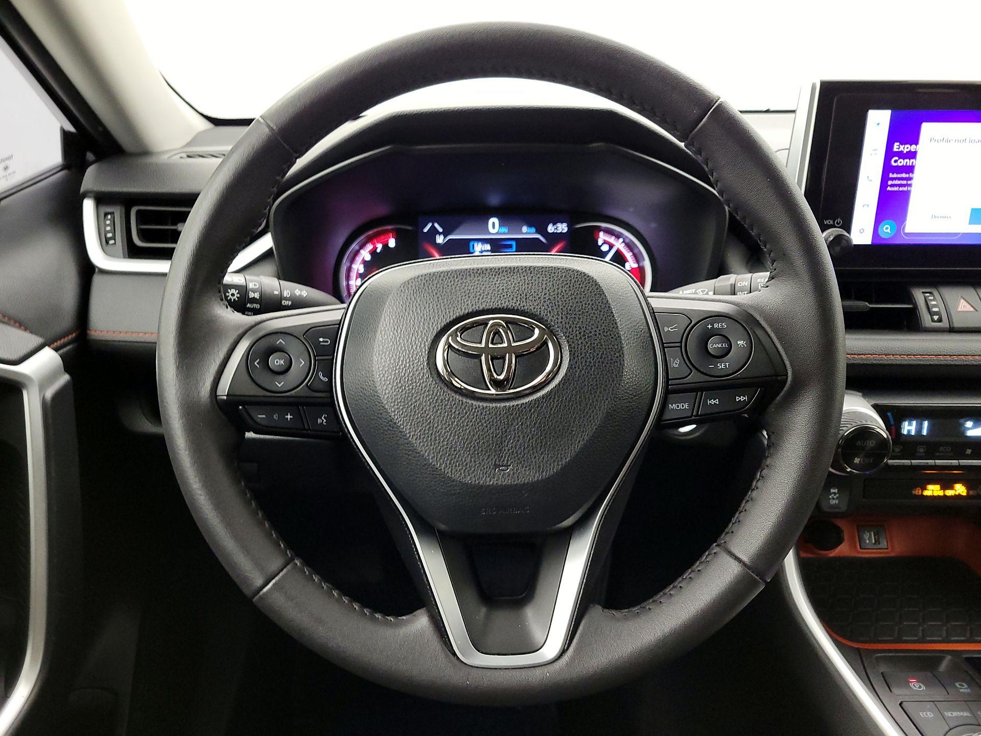 Thumbnail: 2023 Toyota RAV4 - 10