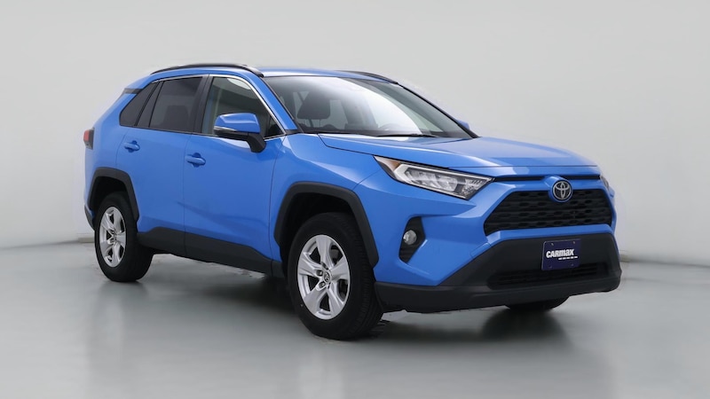 2021 Toyota RAV4 XLE Hero Image