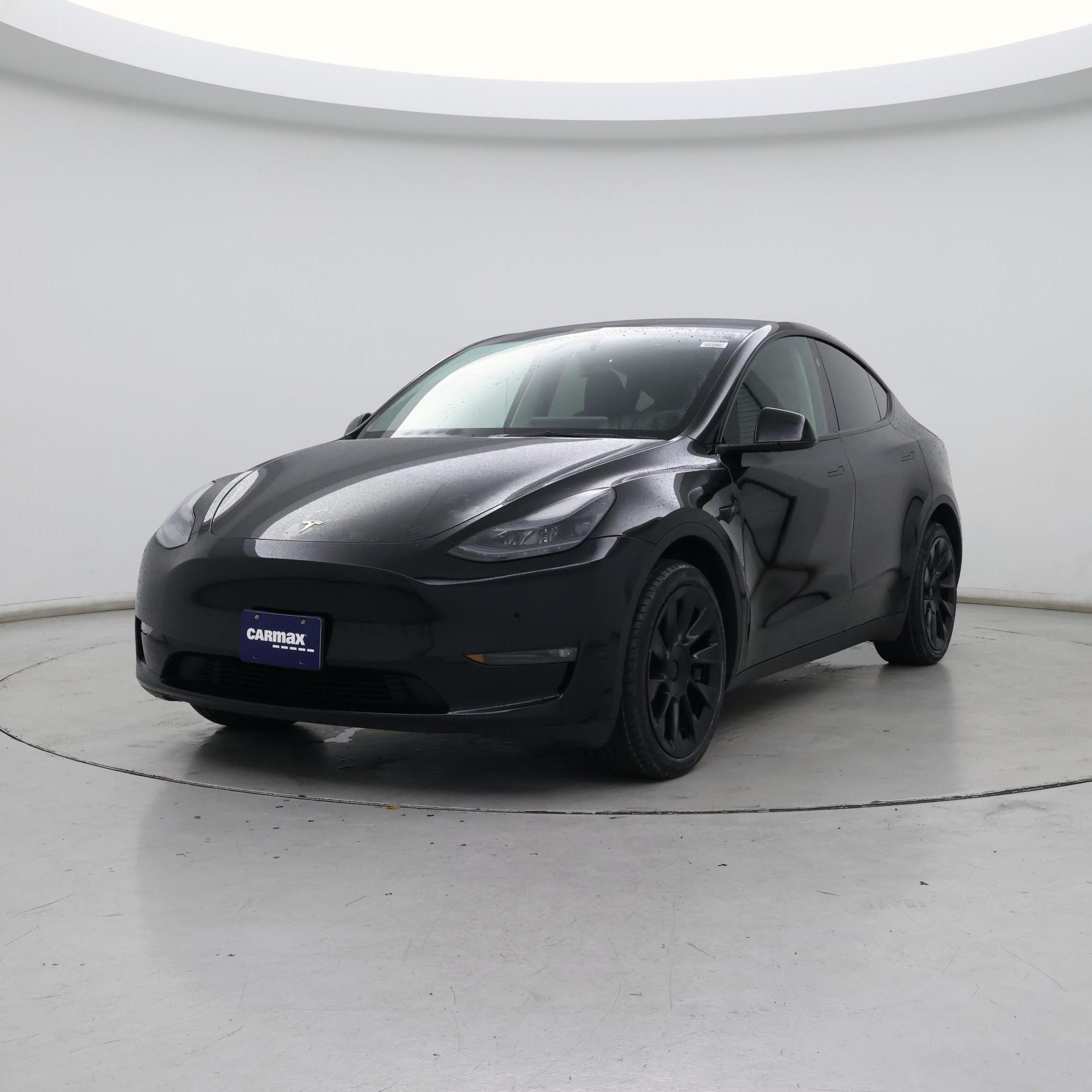 Thumbnail: 2023 Tesla Model Y - 4