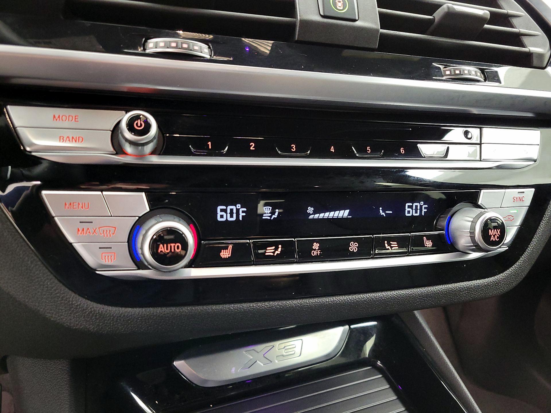 Thumbnail: 2021 BMW X3 - 17