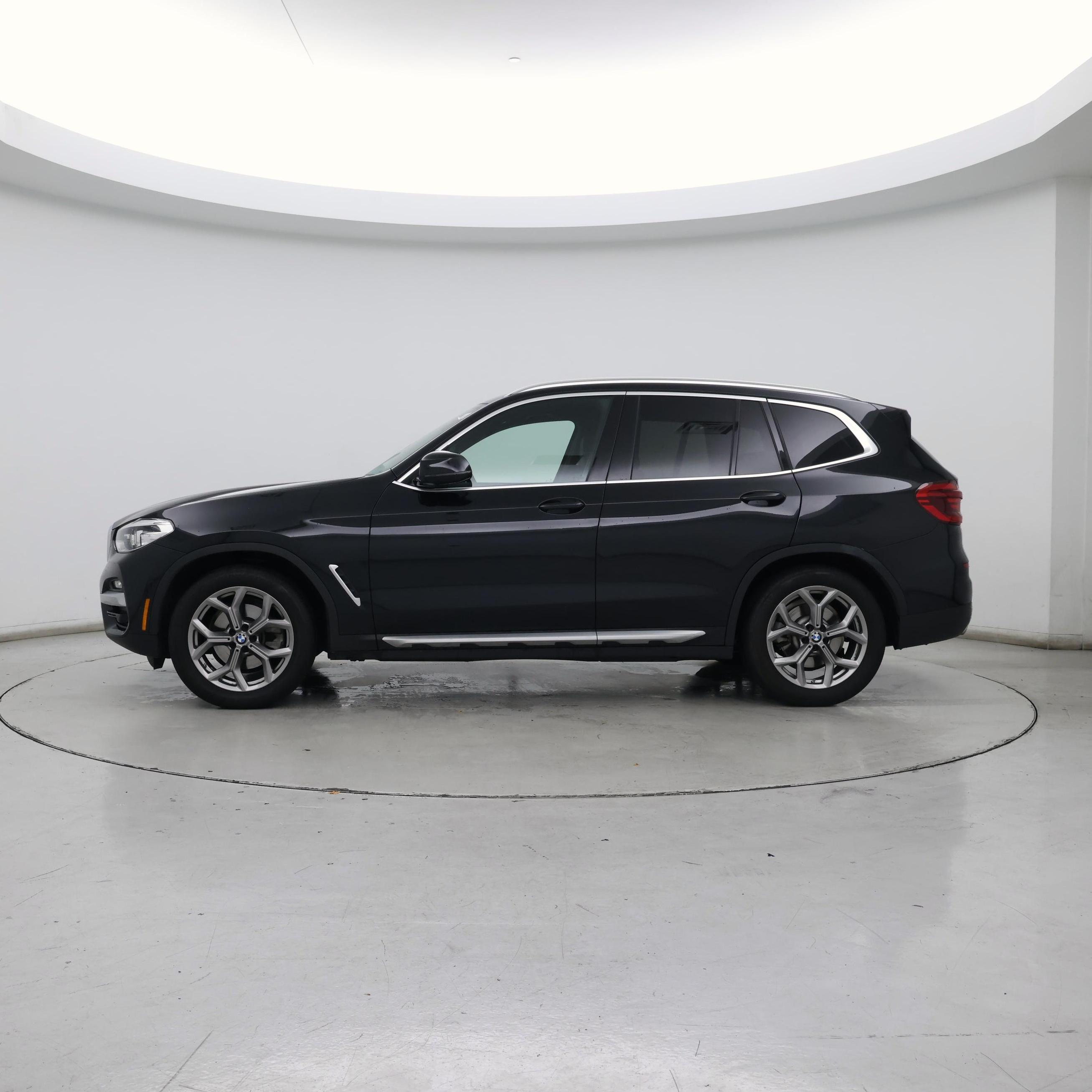 Thumbnail: 2021 BMW X3 - 3