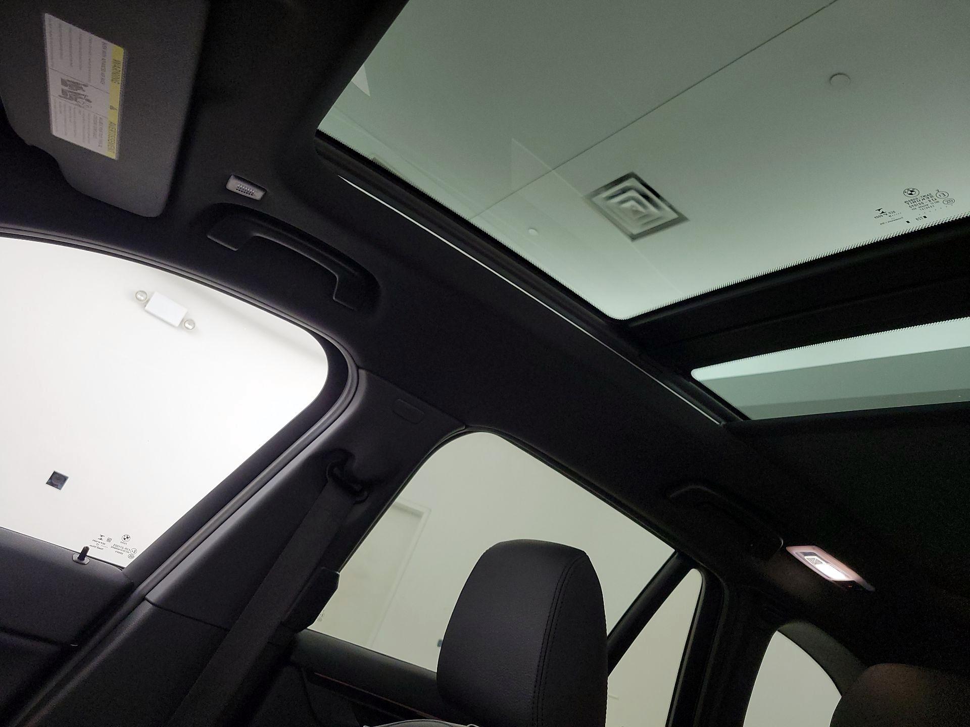 Thumbnail: 2019 BMW X1 - 20