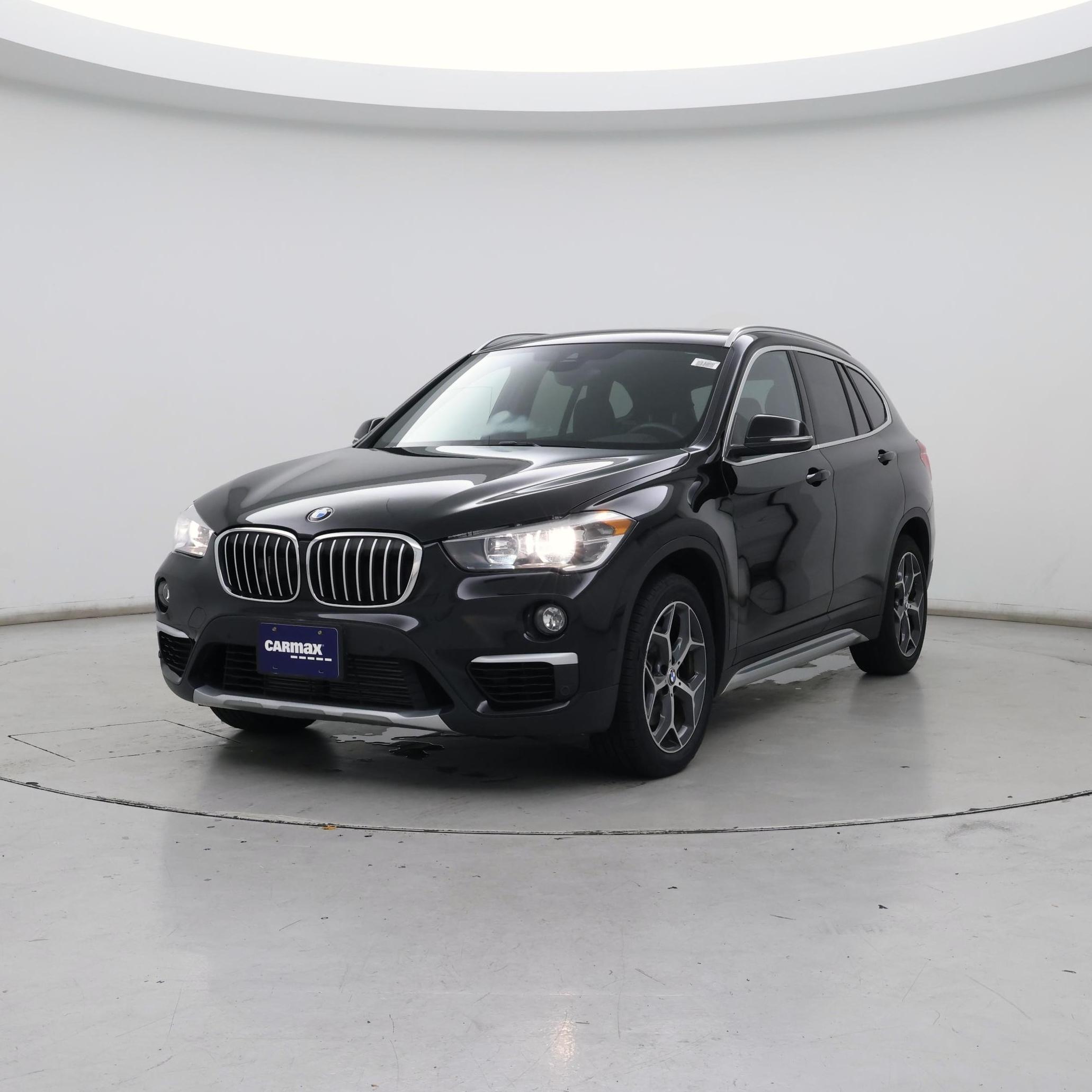 Thumbnail: 2019 BMW X1 - 4