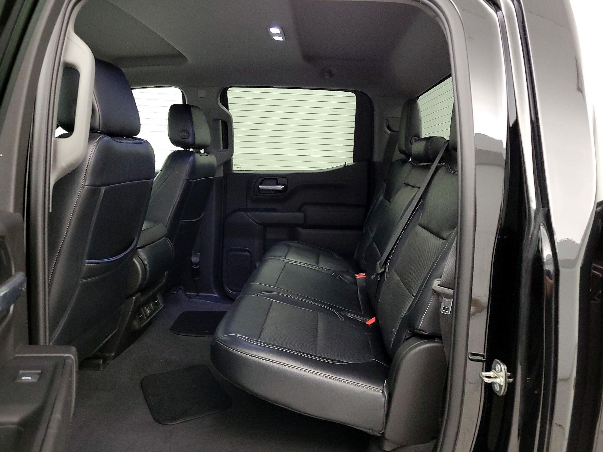 Thumbnail: 2019 Chevrolet Silverado 1500 - 19