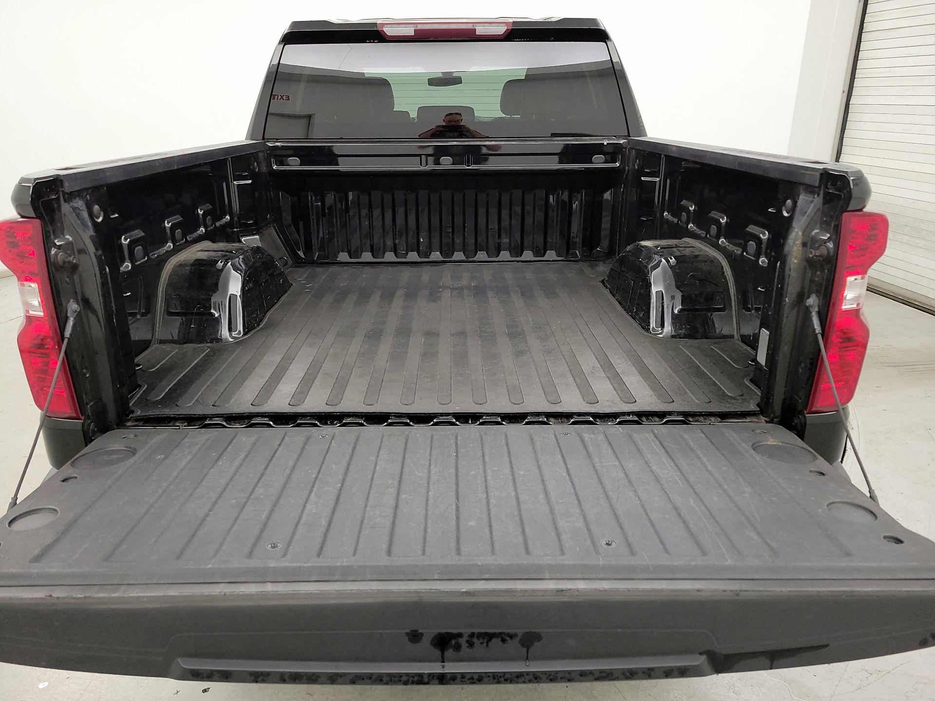 Thumbnail: 2019 Chevrolet Silverado 1500 - 20