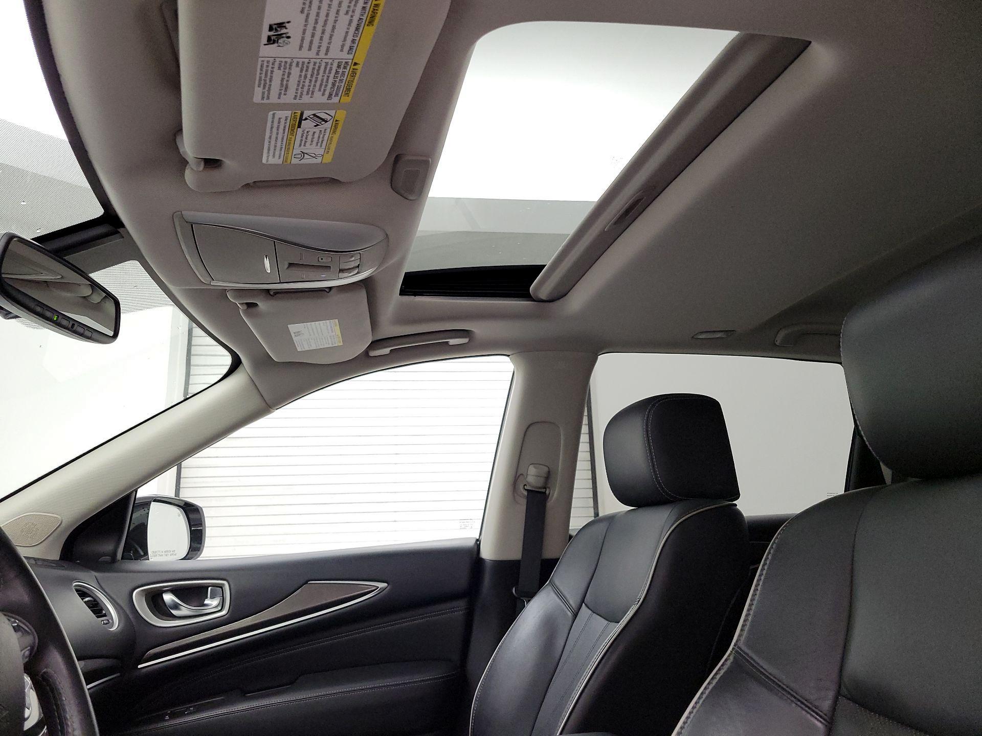 Thumbnail: 2018 INFINITI QX60 - 20