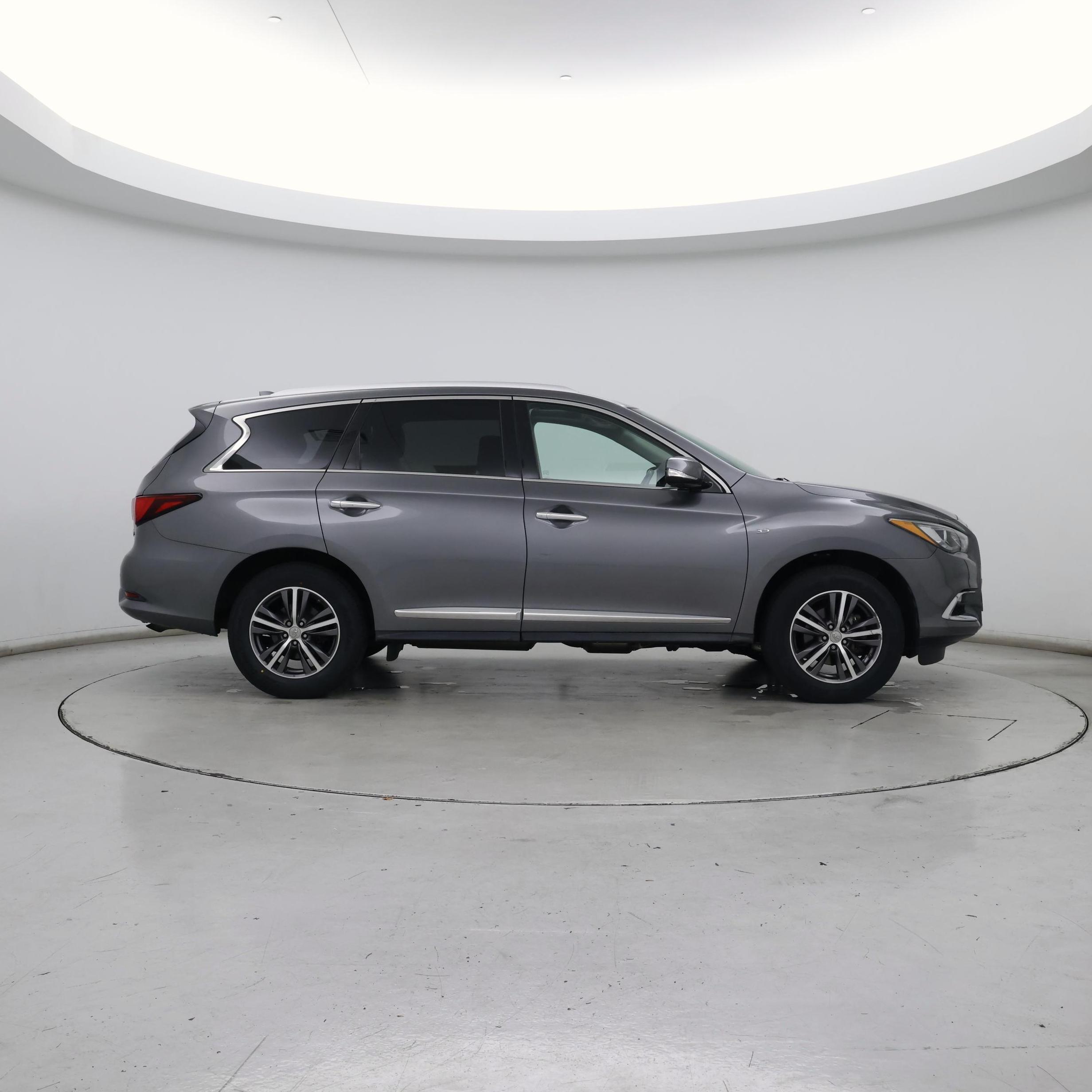 Thumbnail: 2018 INFINITI QX60 - 7
