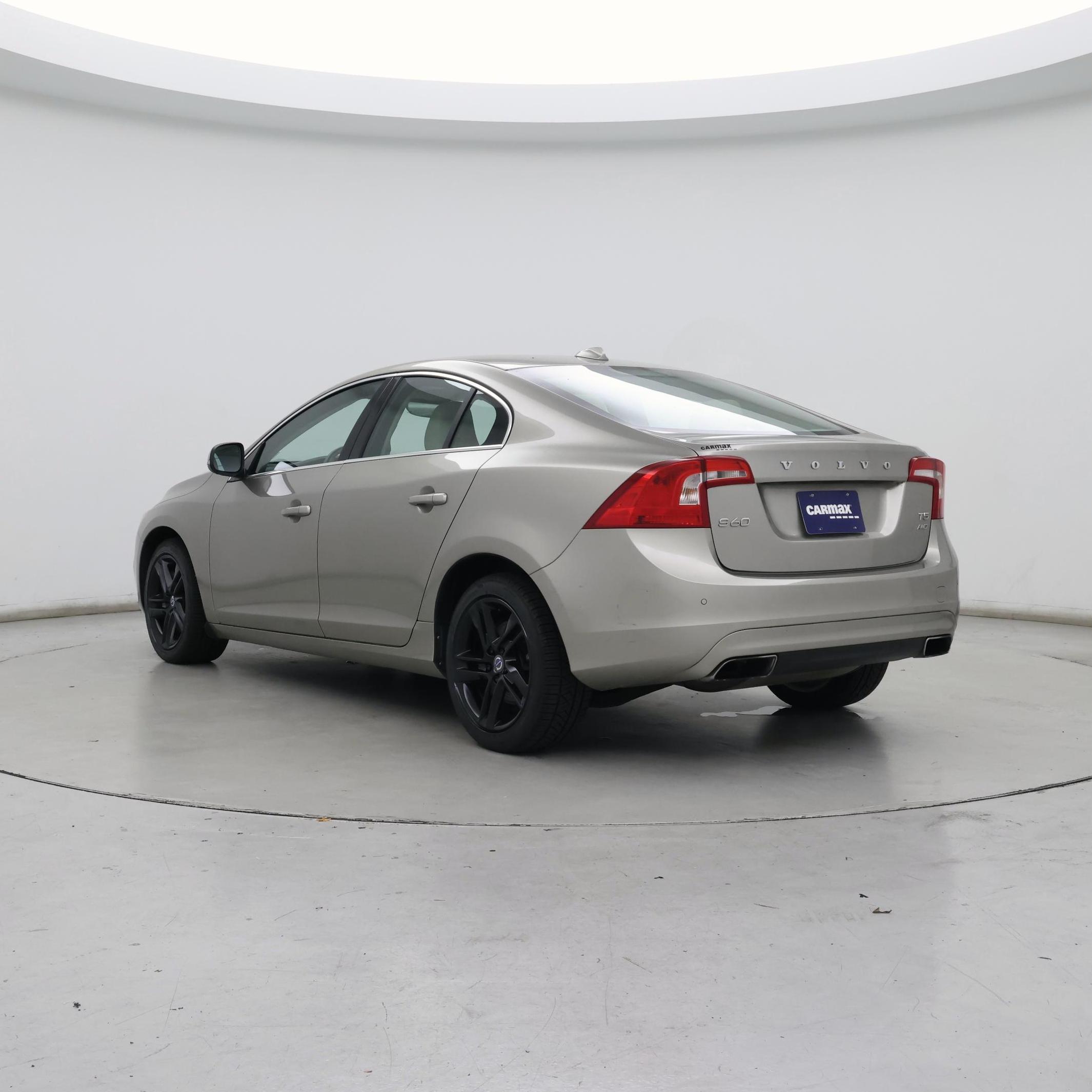 Thumbnail: 2015 Volvo S60 - 2