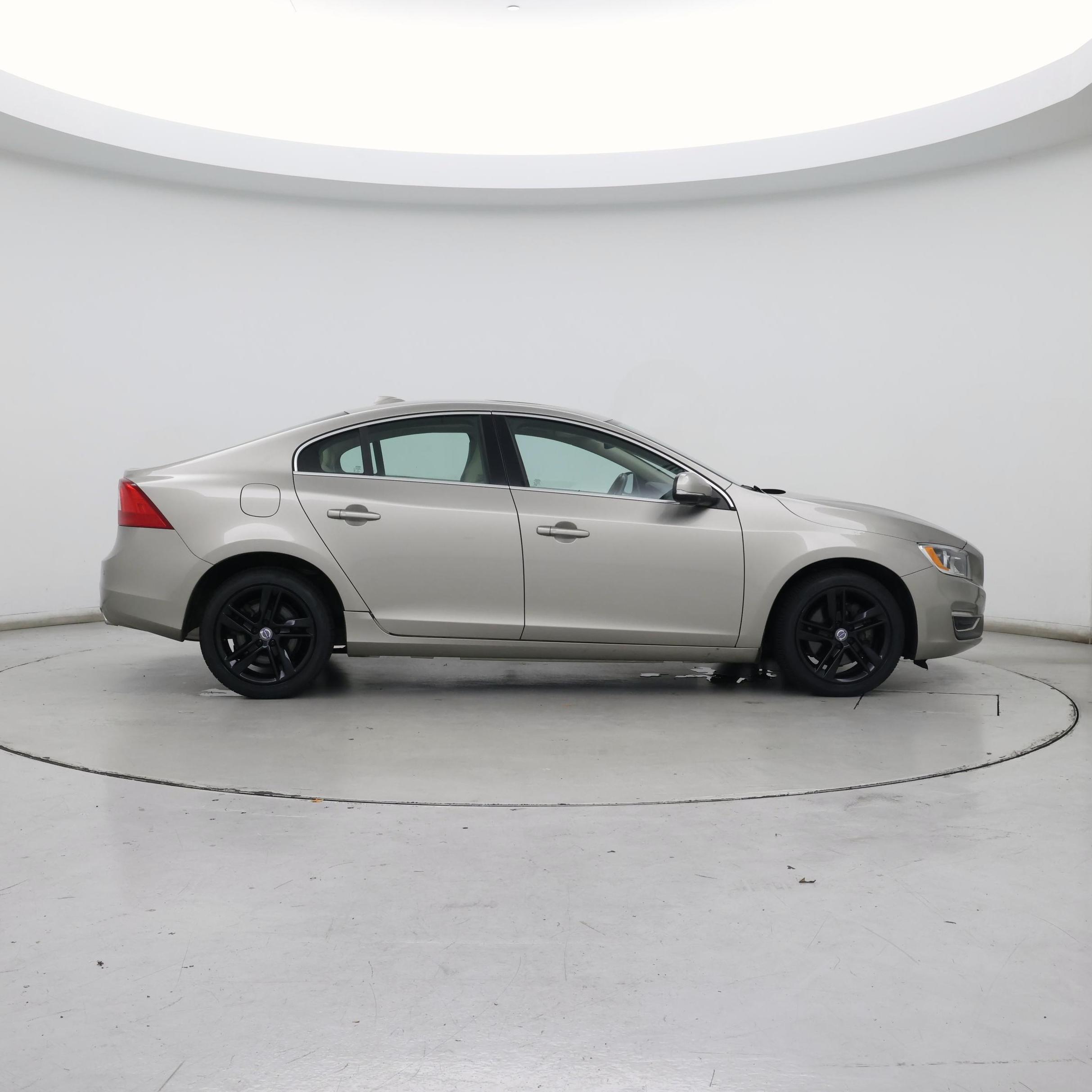 Thumbnail: 2015 Volvo S60 - 7