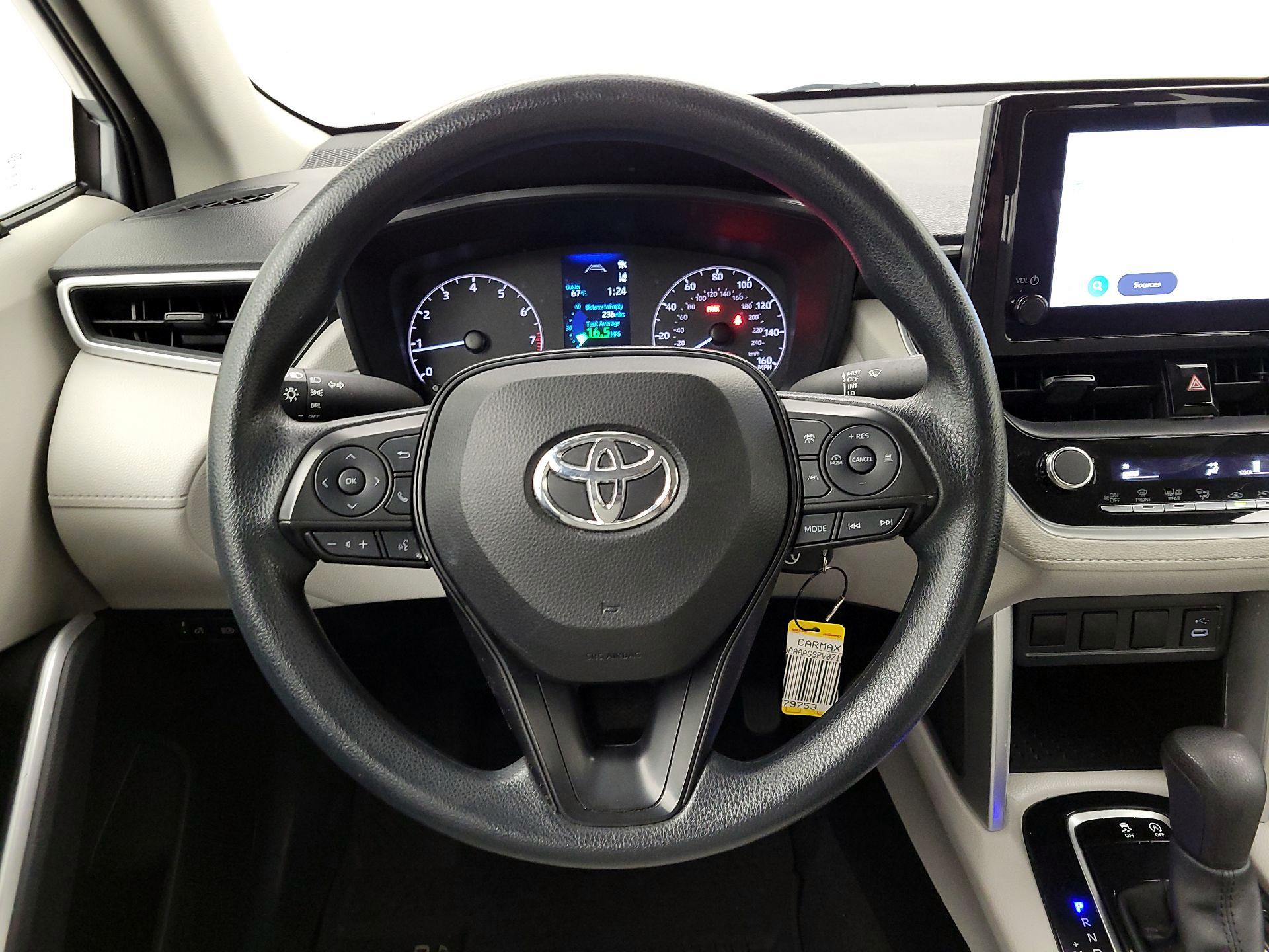 Thumbnail: 2023 Toyota Corolla Cross - 9