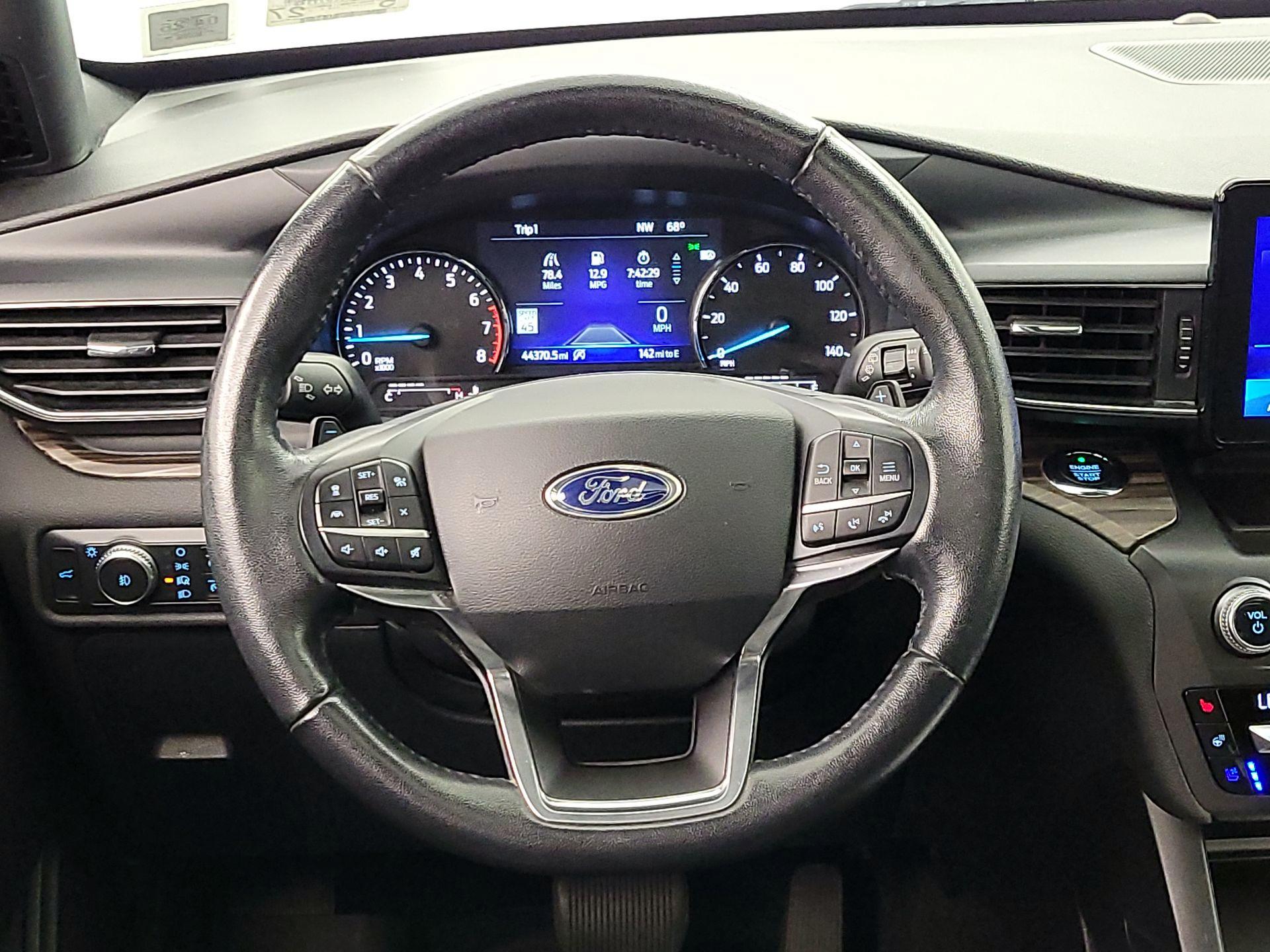 Thumbnail: 2020 Ford Explorer - 10