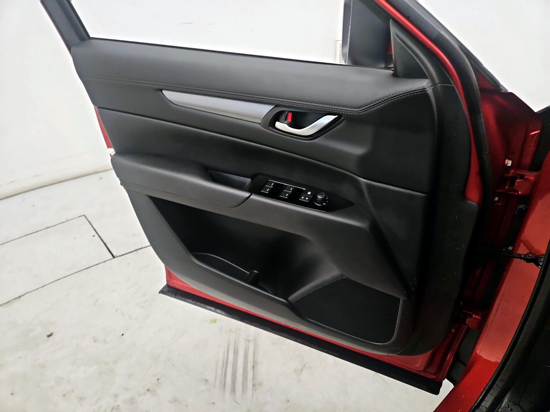 Thumbnail: 2020 Mazda CX-5 - 12