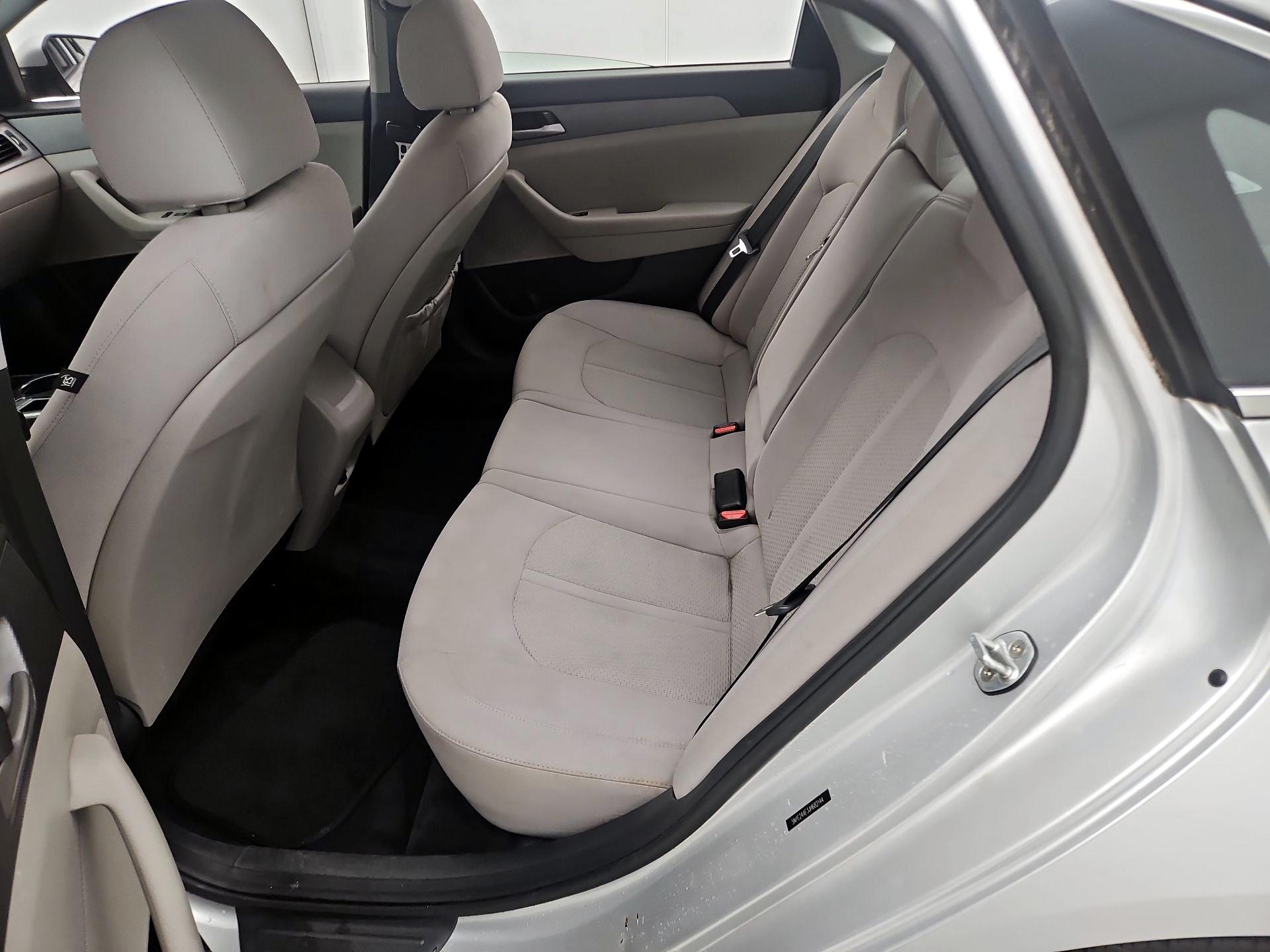 Thumbnail: 2018 Hyundai Sonata - 19