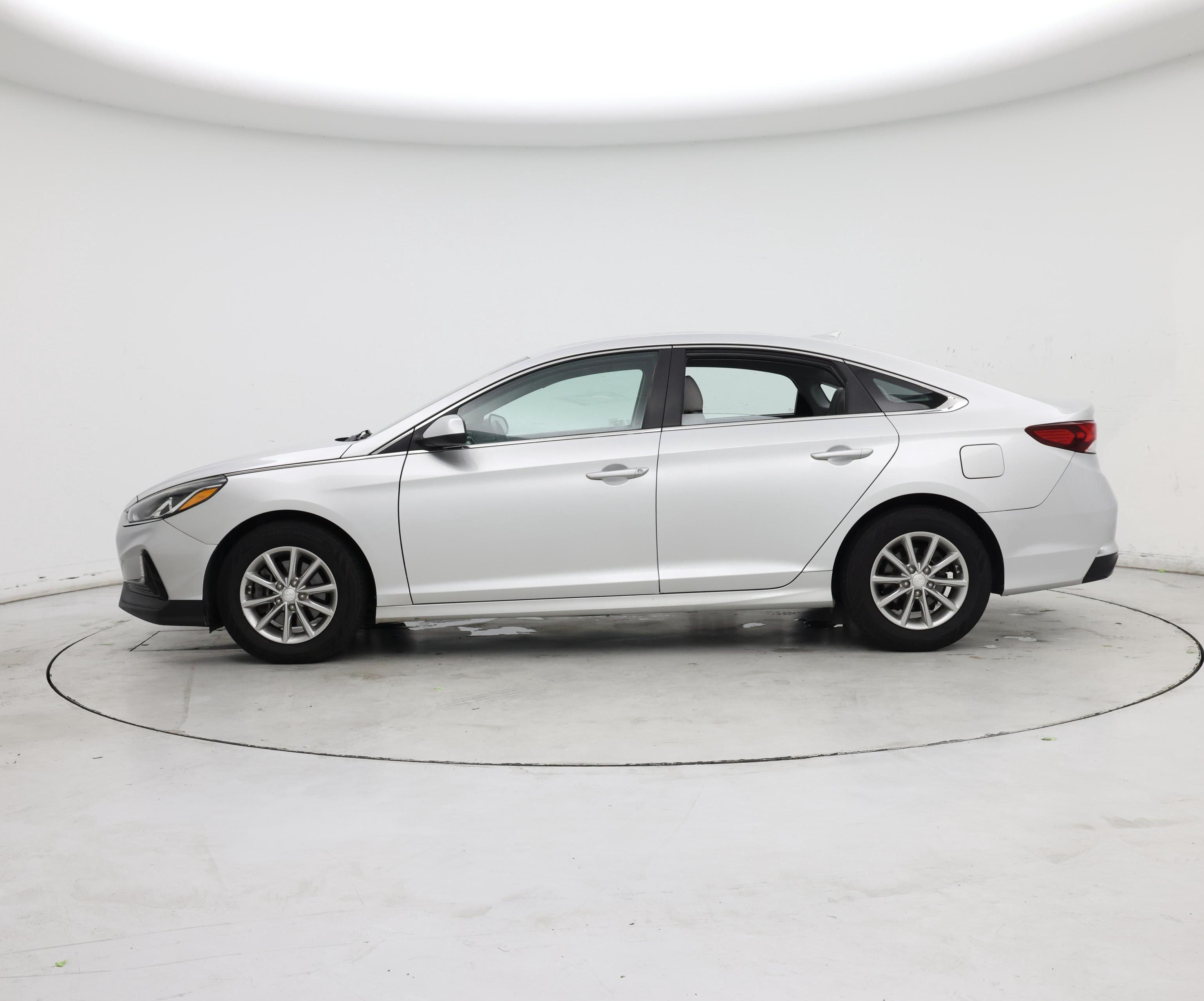 Thumbnail: 2018 Hyundai Sonata - 3