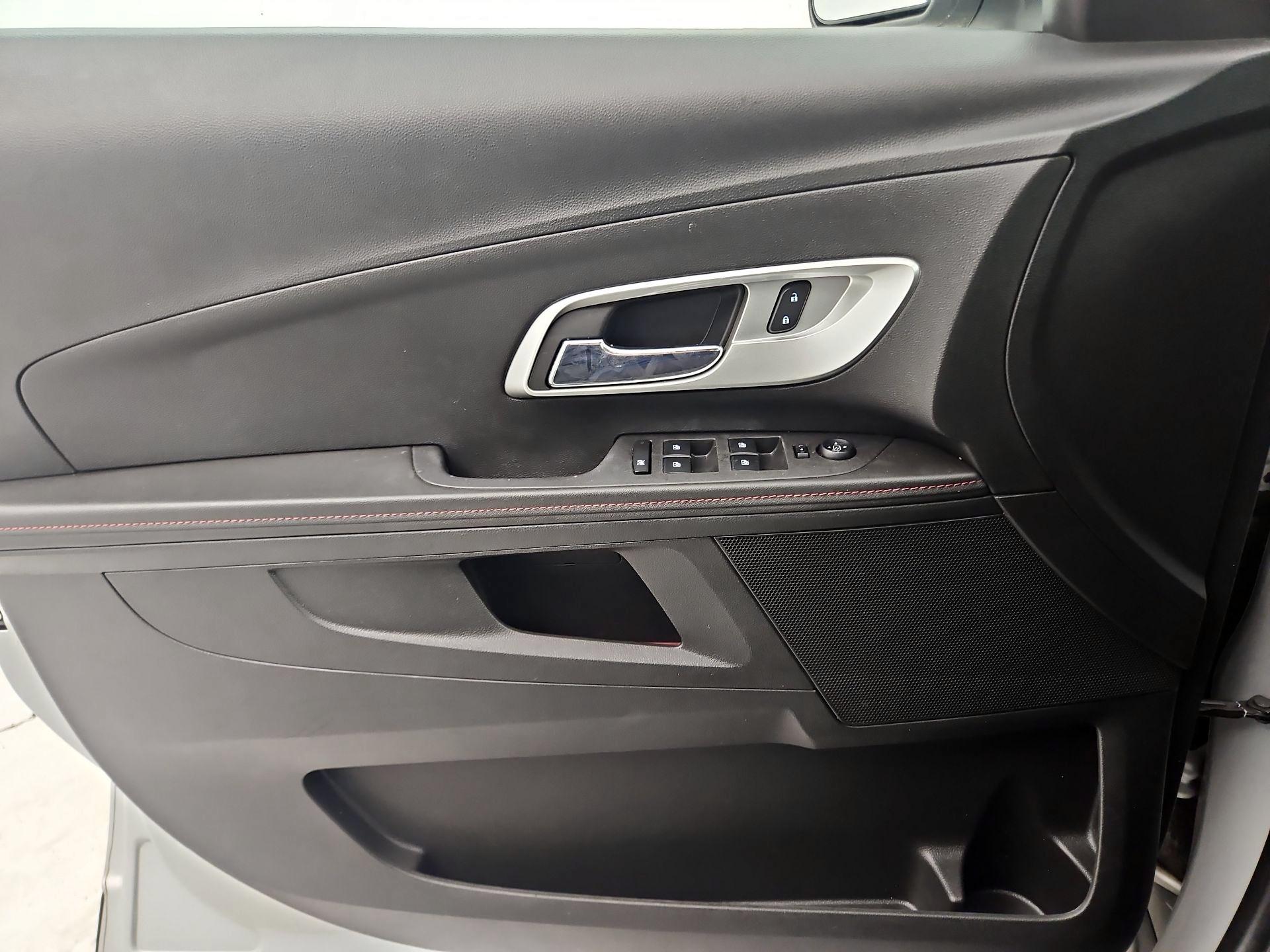 Thumbnail: 2013 Chevrolet Equinox - 12