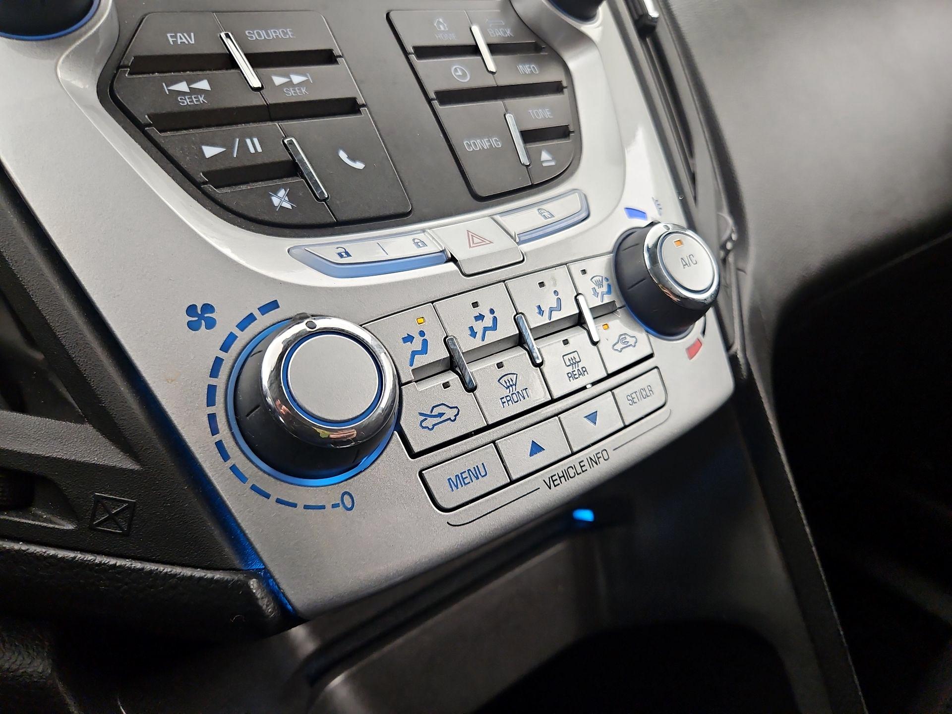 Thumbnail: 2013 Chevrolet Equinox - 15