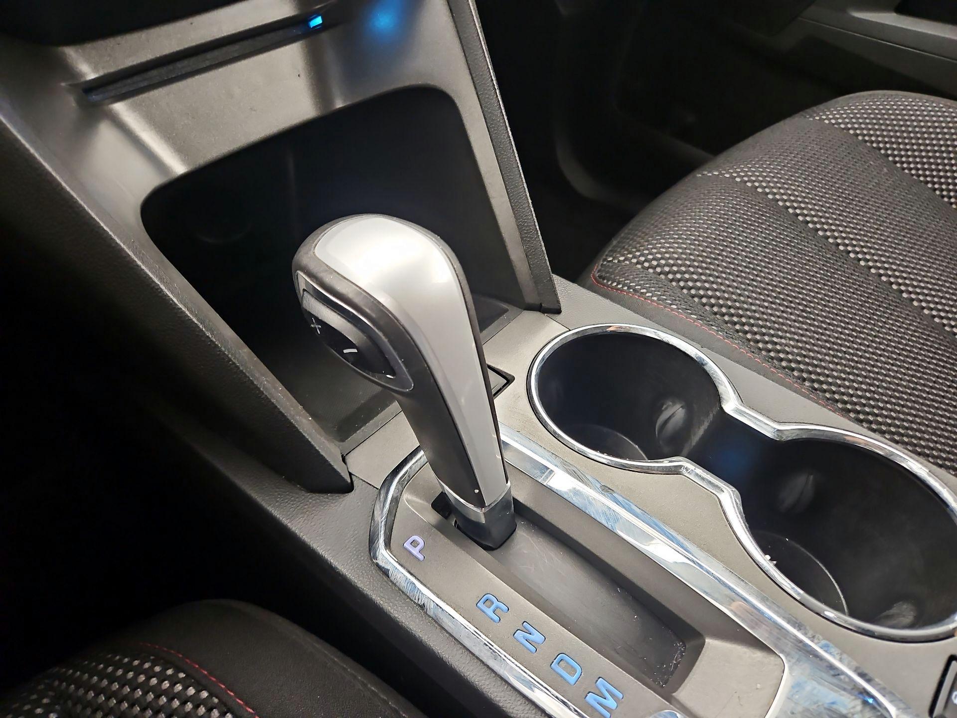 Thumbnail: 2013 Chevrolet Equinox - 16