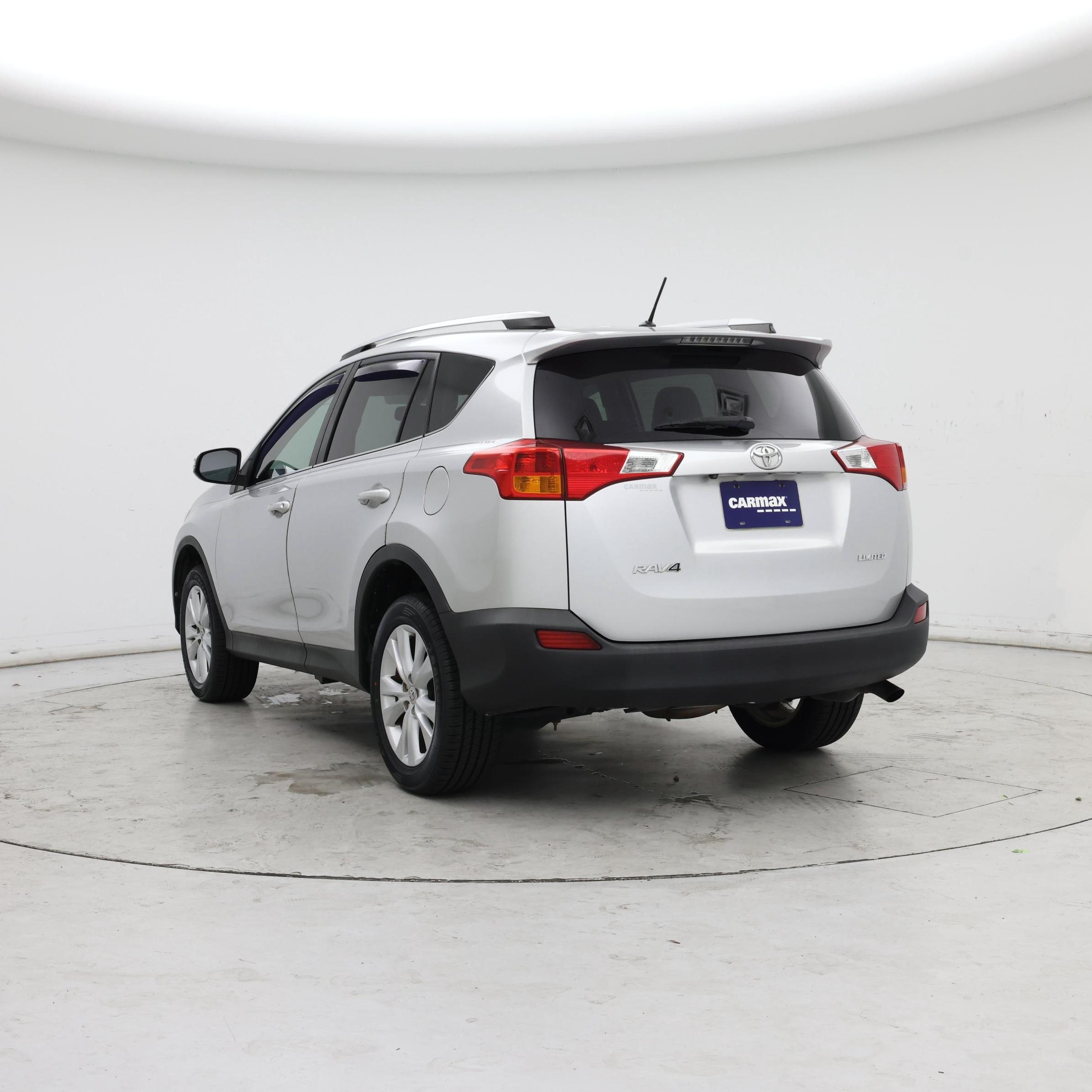 Thumbnail: 2013 Toyota RAV4 - 2