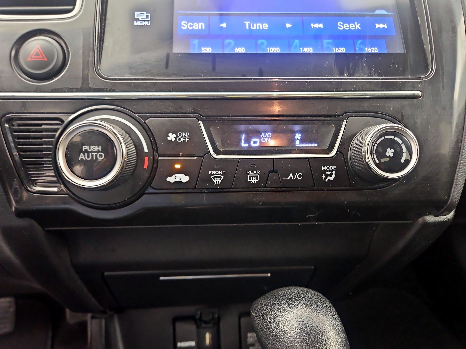 Thumbnail: 2015 Honda Civic - 16