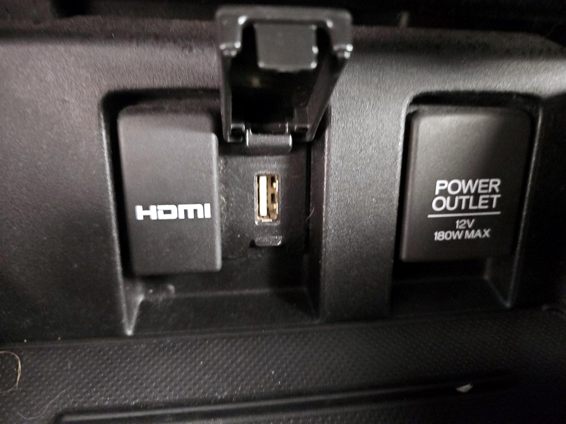 Thumbnail: 2015 Honda Civic - 18