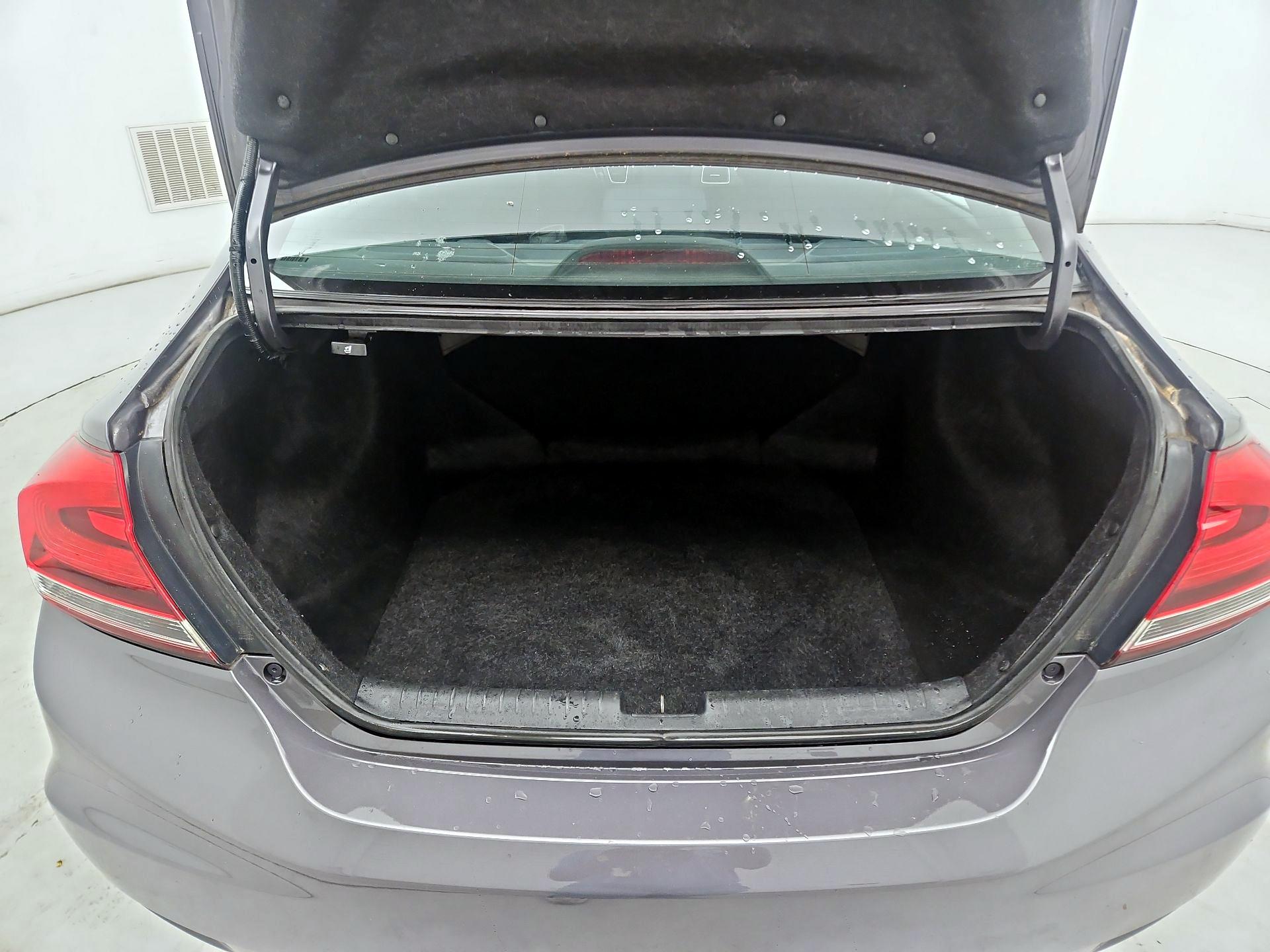 Thumbnail: 2015 Honda Civic - 20