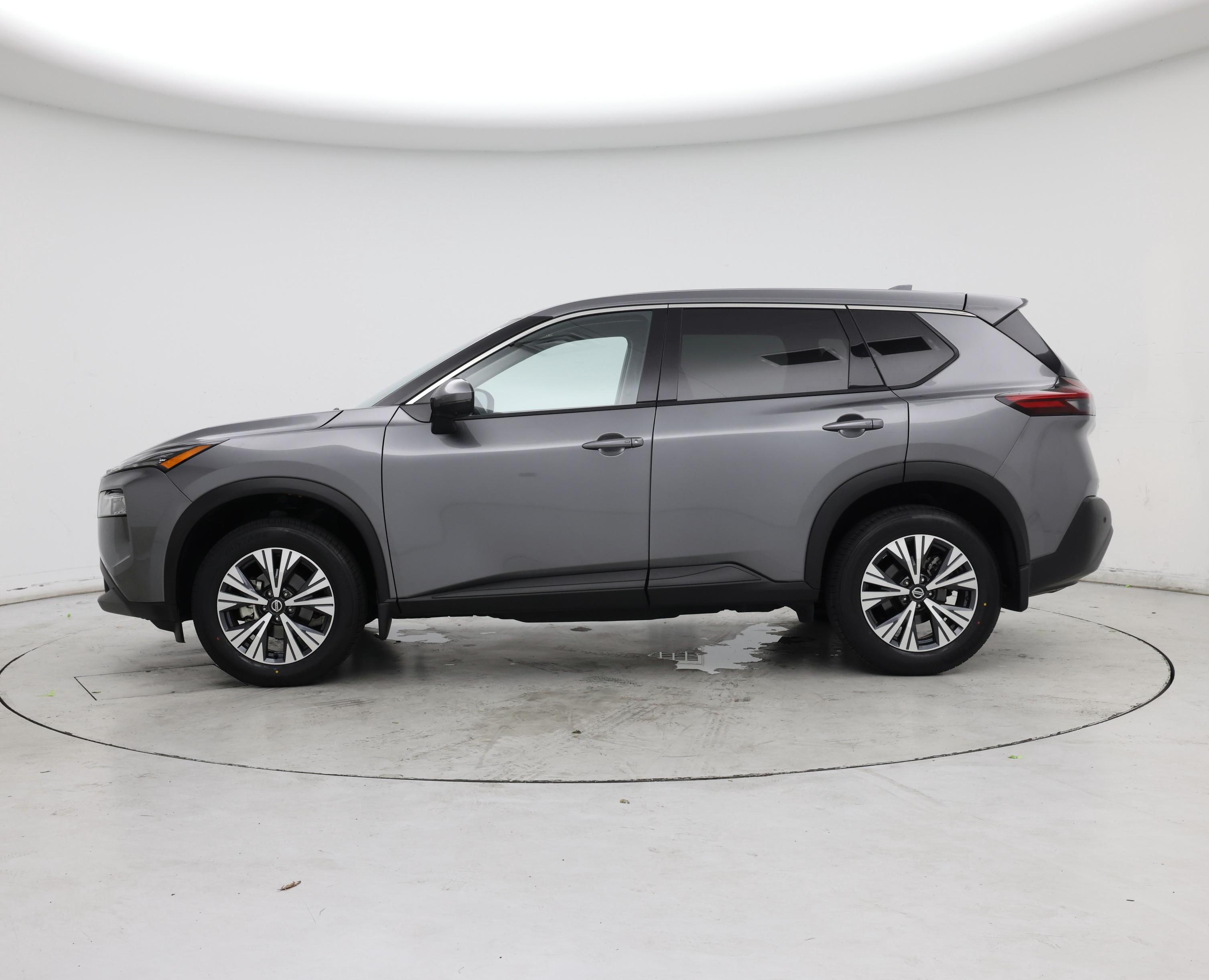 Thumbnail: 2021 Nissan Rogue - 3