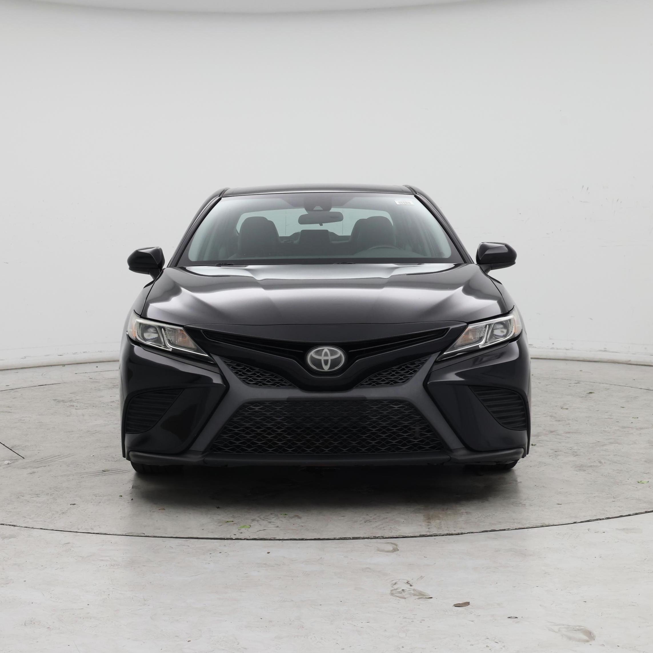 Thumbnail: 2019 Toyota Camry - 5