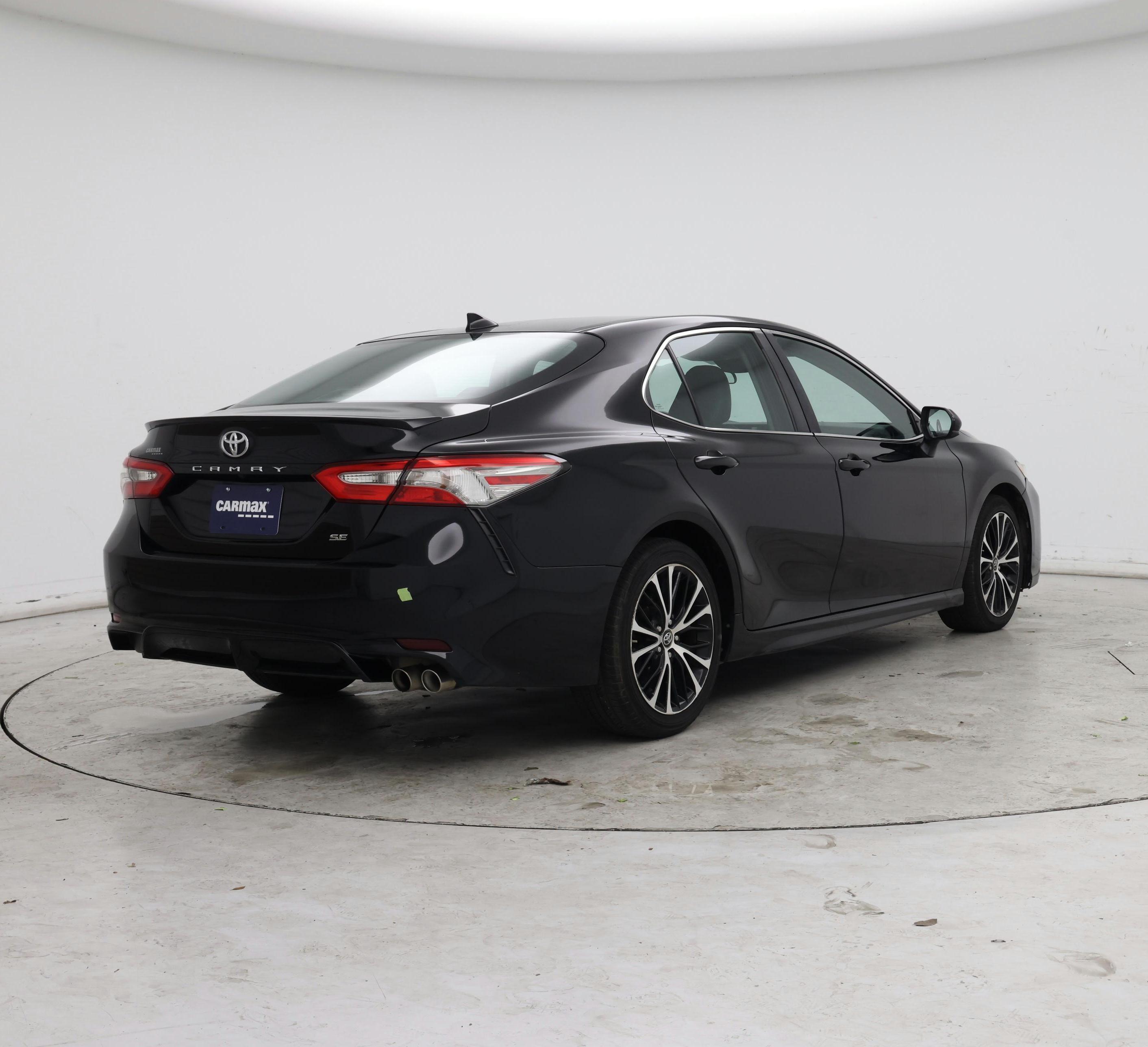Thumbnail: 2019 Toyota Camry - 8