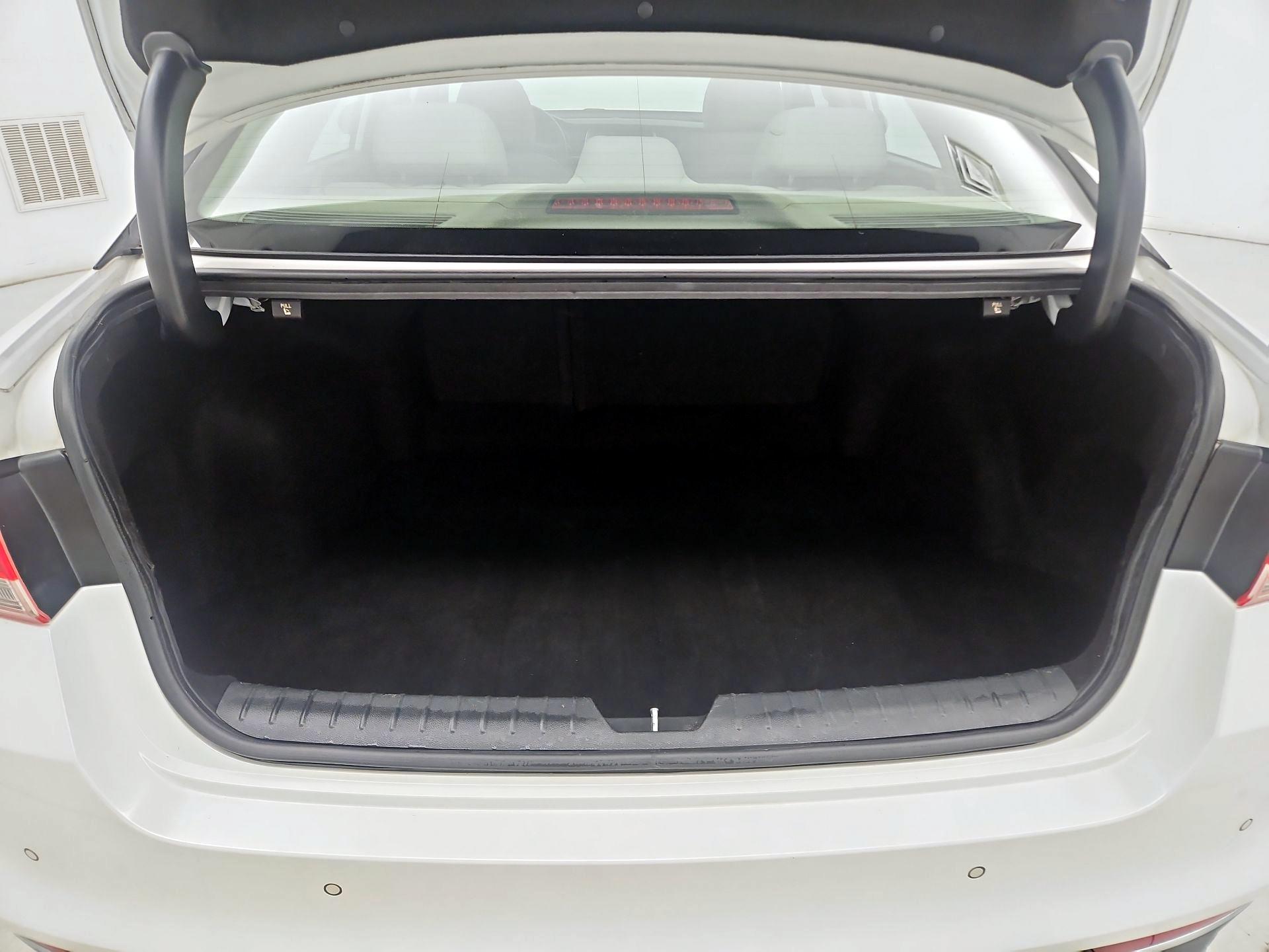 Thumbnail: 2016 Kia Optima - 20