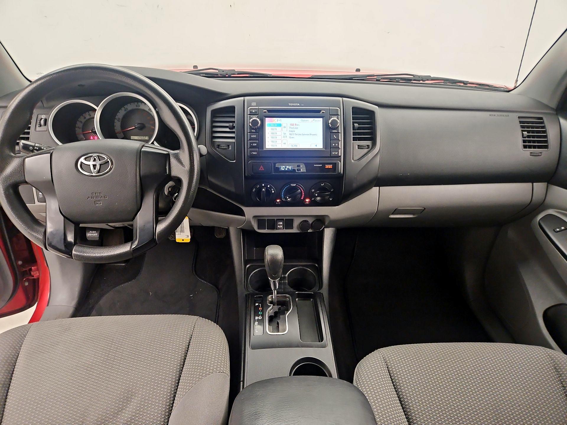 Thumbnail: 2013 Toyota Tacoma - 9
