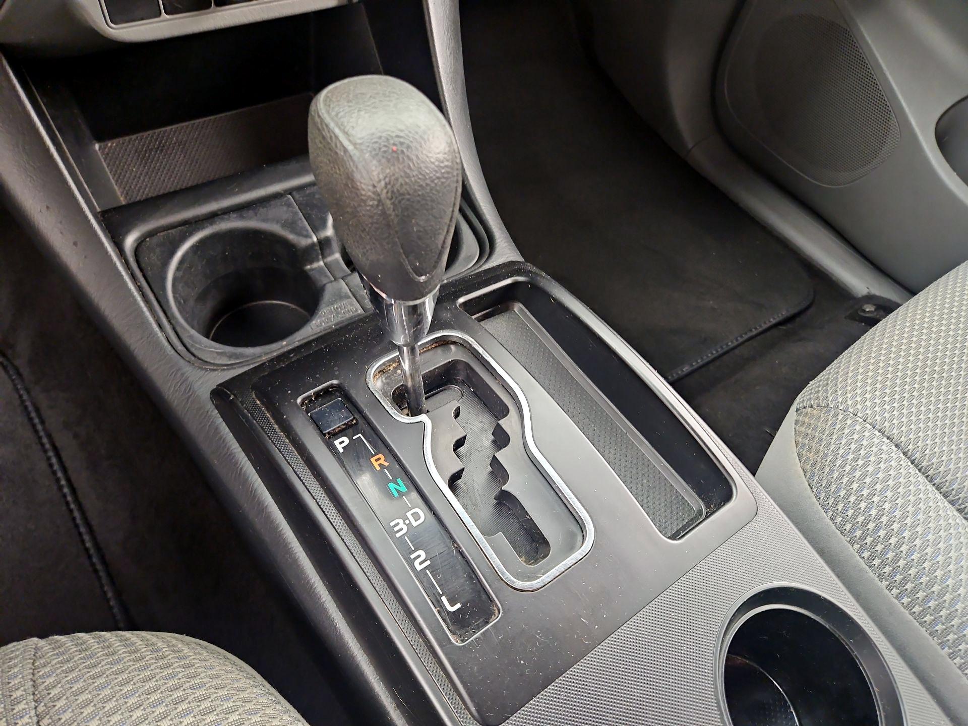 Thumbnail: 2013 Toyota Tacoma - 16