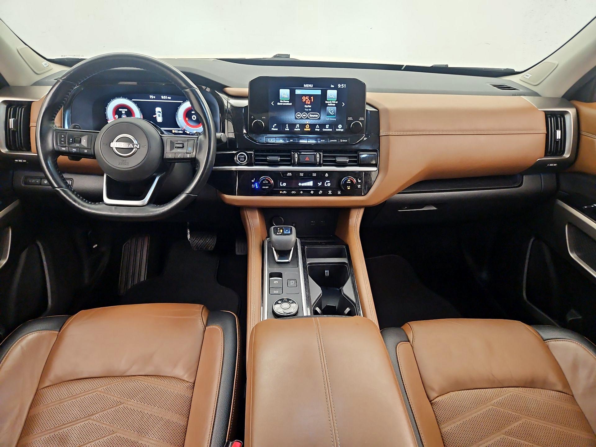 Thumbnail: 2022 Nissan Pathfinder - 9