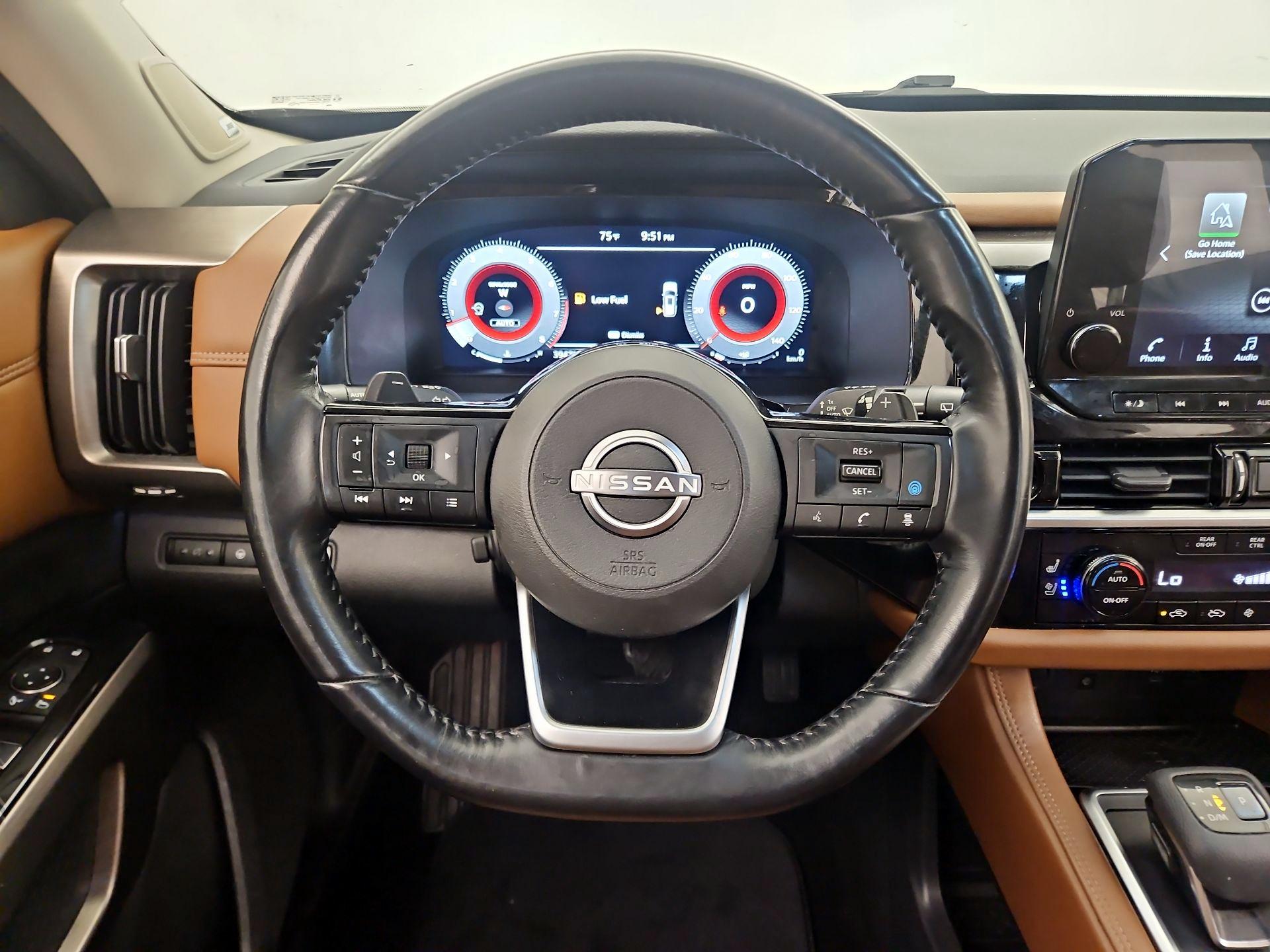 Thumbnail: 2022 Nissan Pathfinder - 10