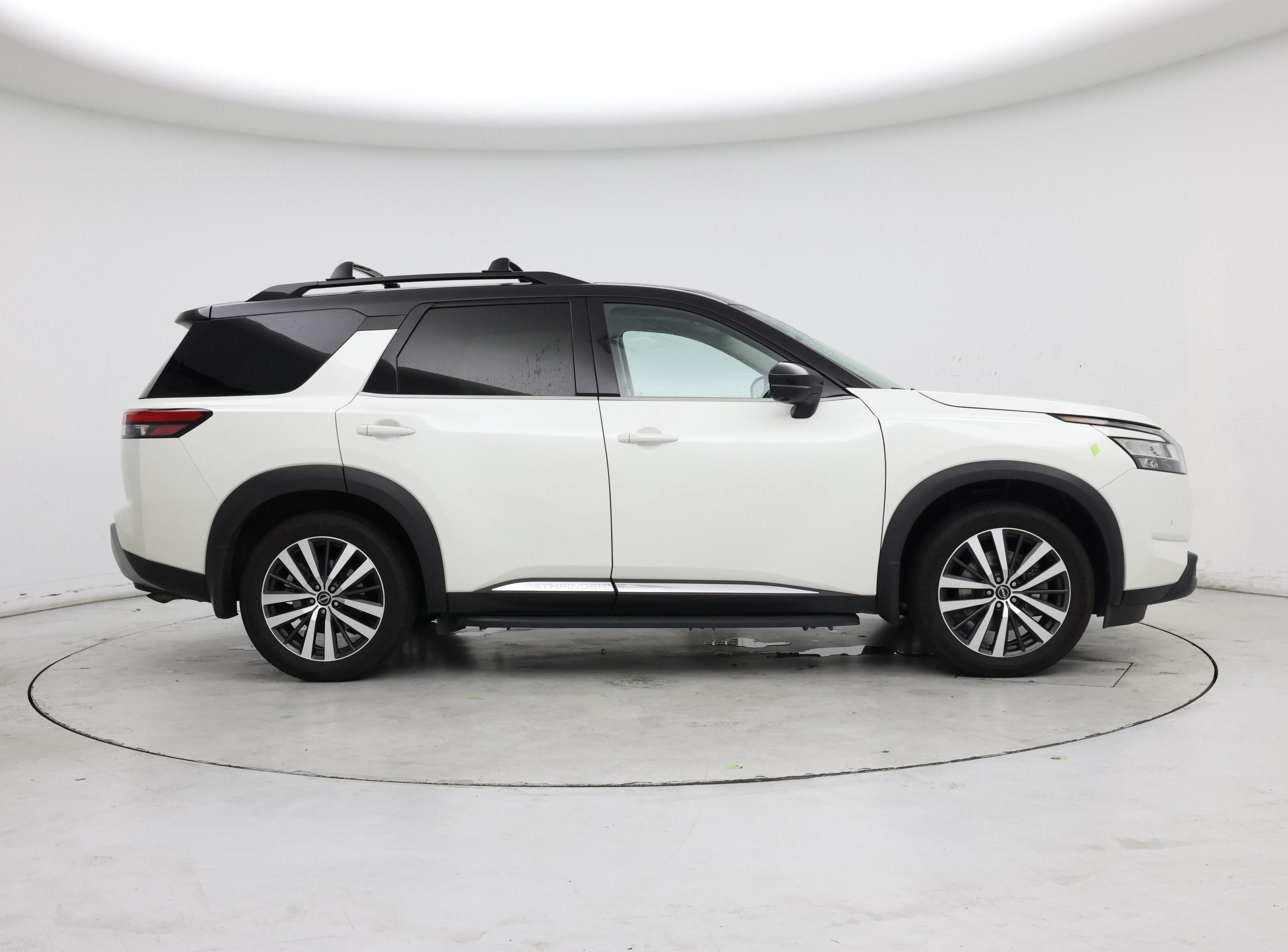 Thumbnail: 2022 Nissan Pathfinder - 7