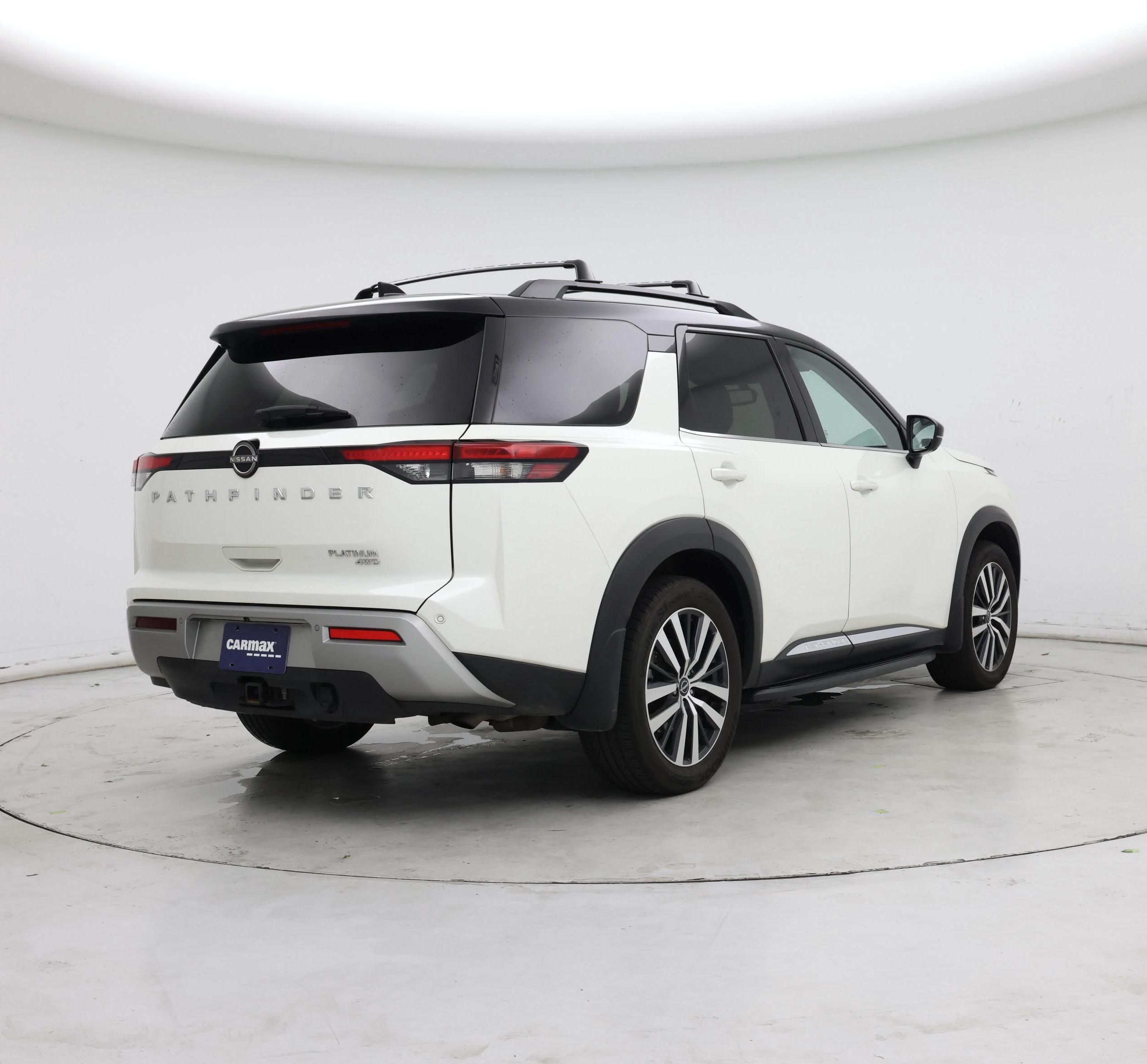 Thumbnail: 2022 Nissan Pathfinder - 8
